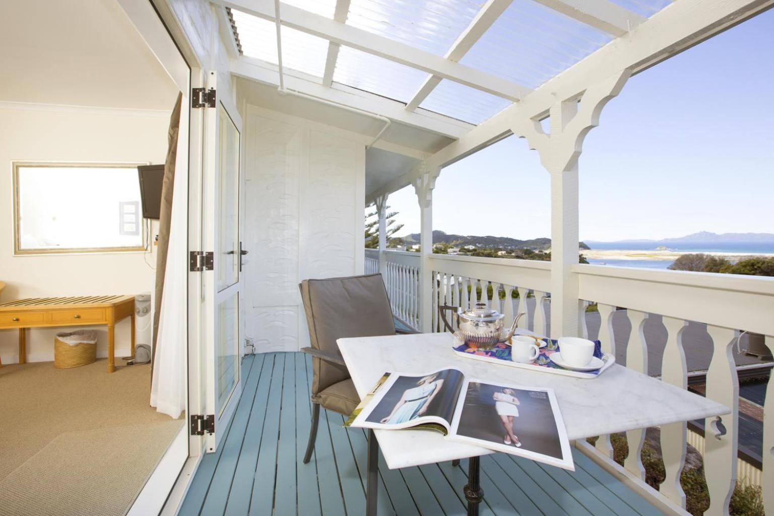 Clipper B&B King Room with Sea View photo 3