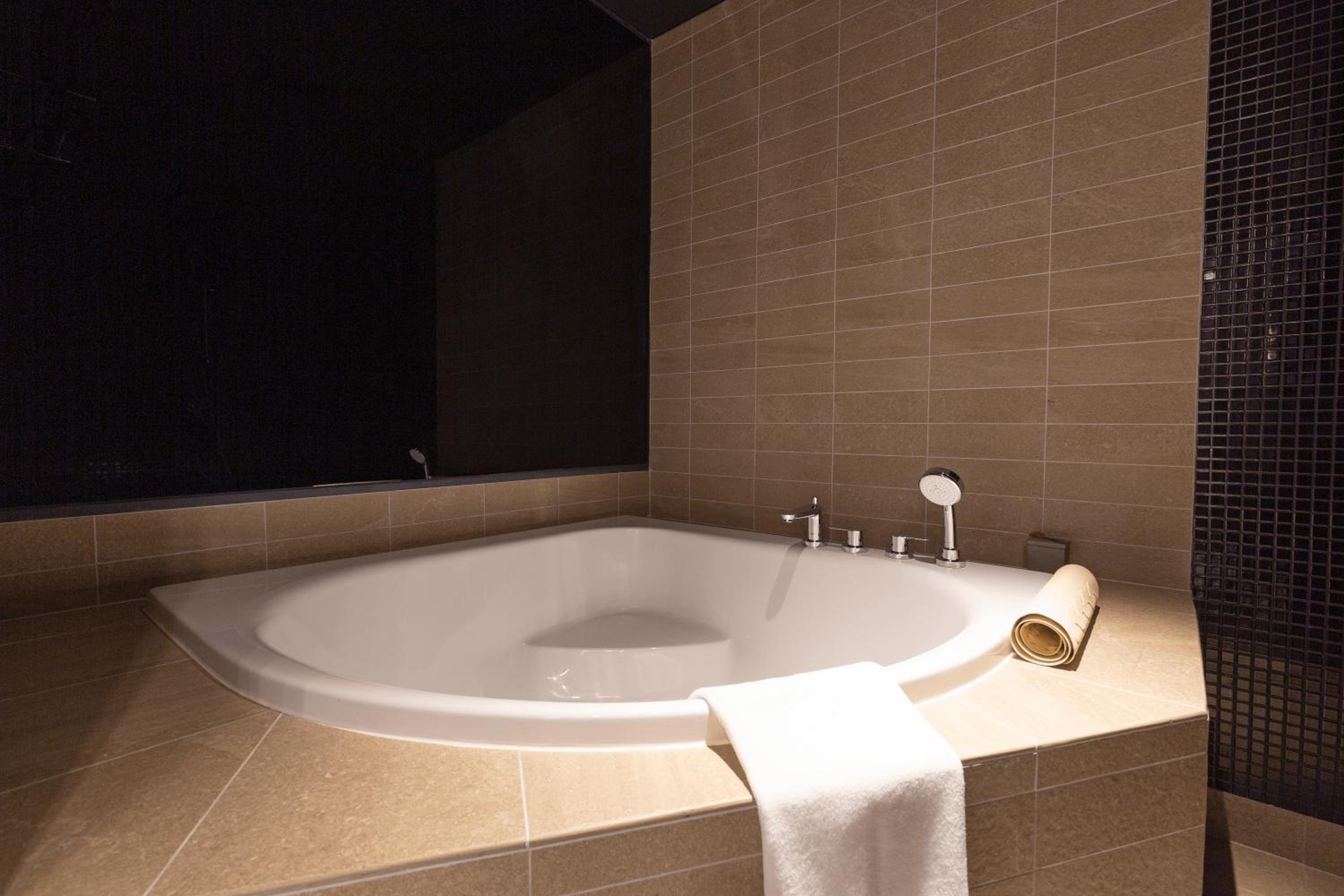Suite King Bed with Balcony