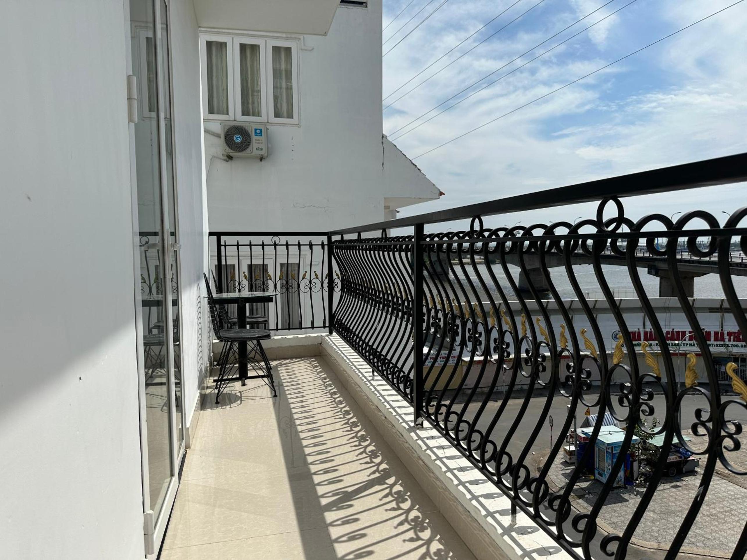 Quadruple Room with Balcony