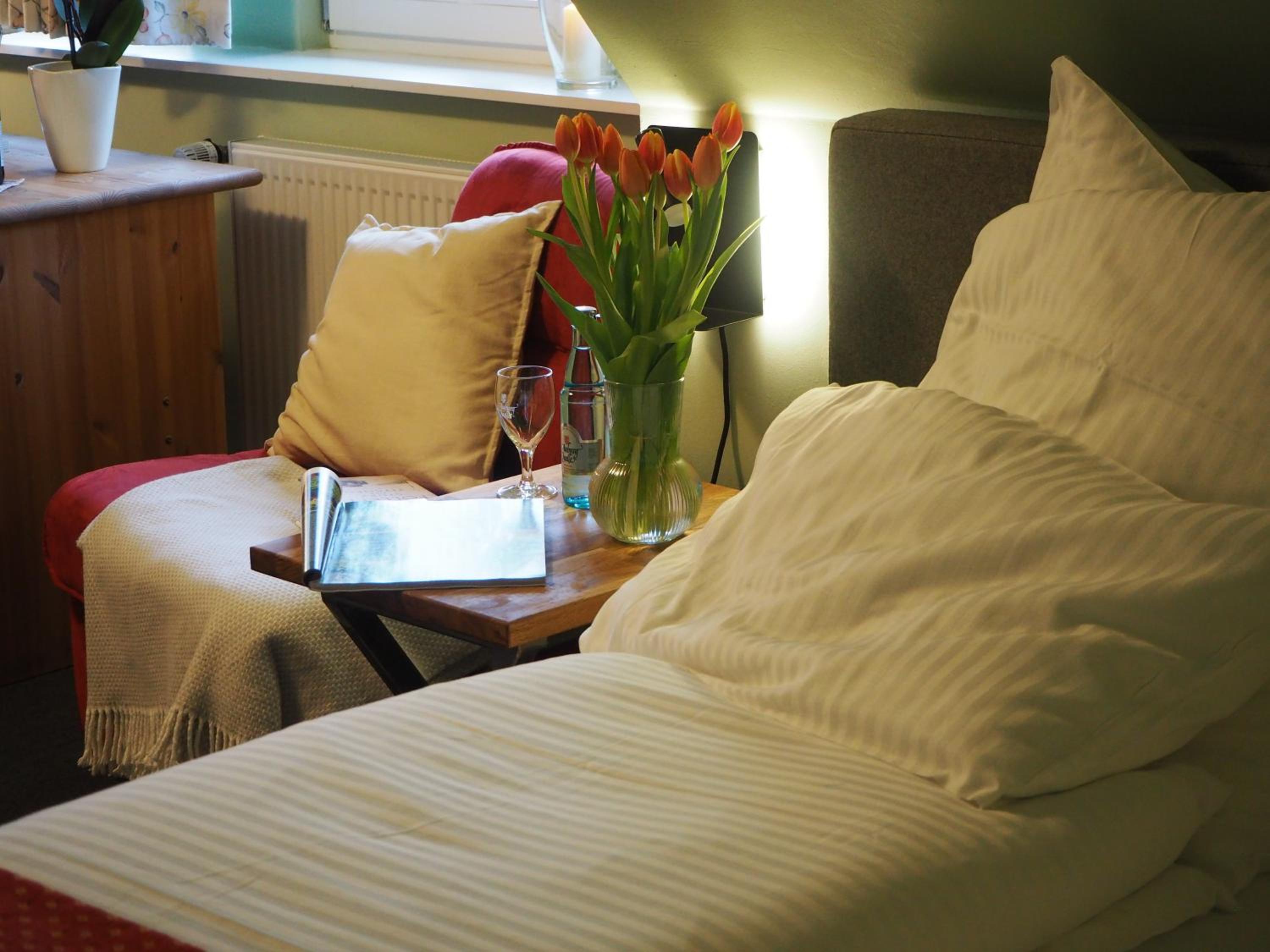 Deluxe Double Room (2 Adults + 1 Child) photo 1