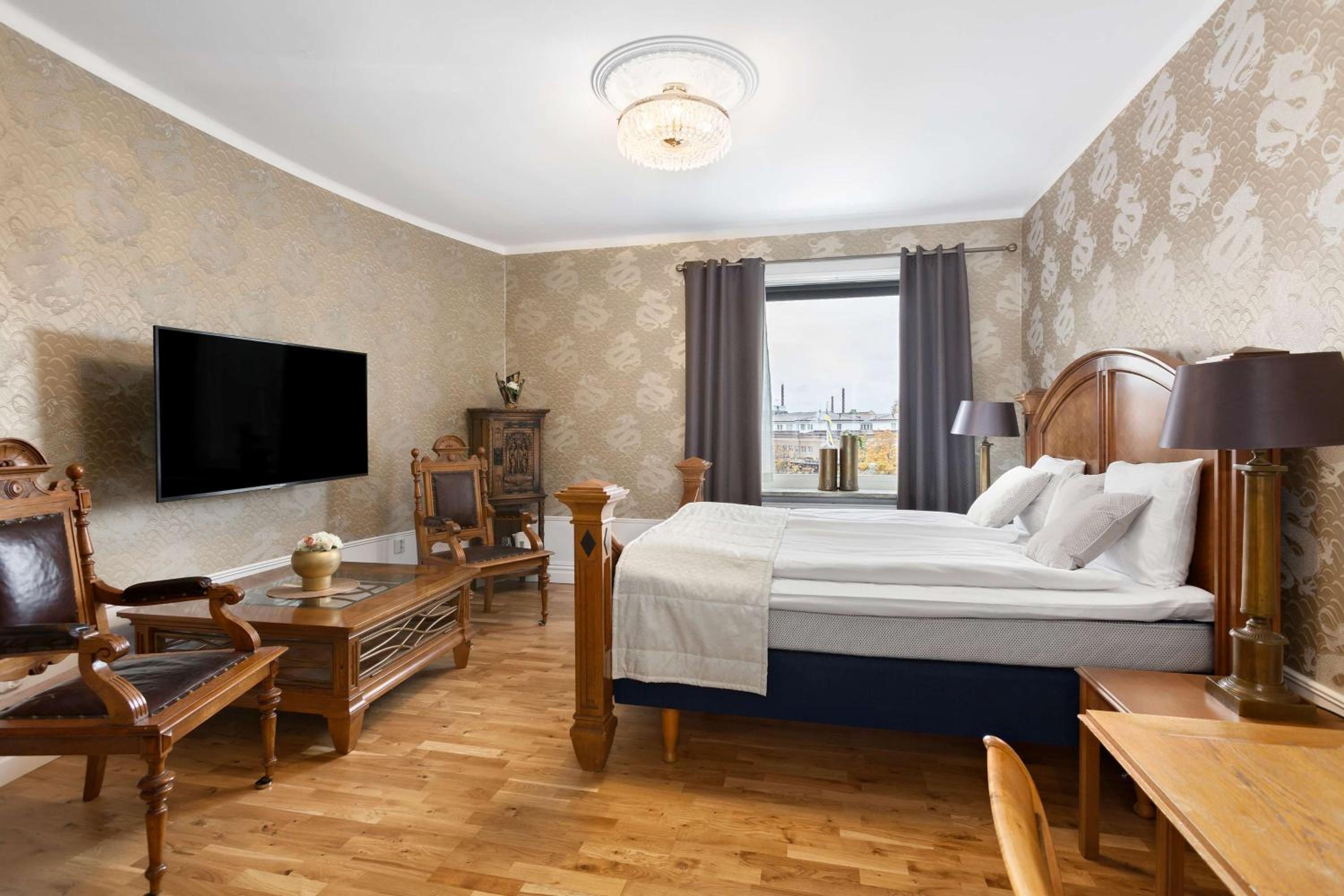 King Suite photo 1