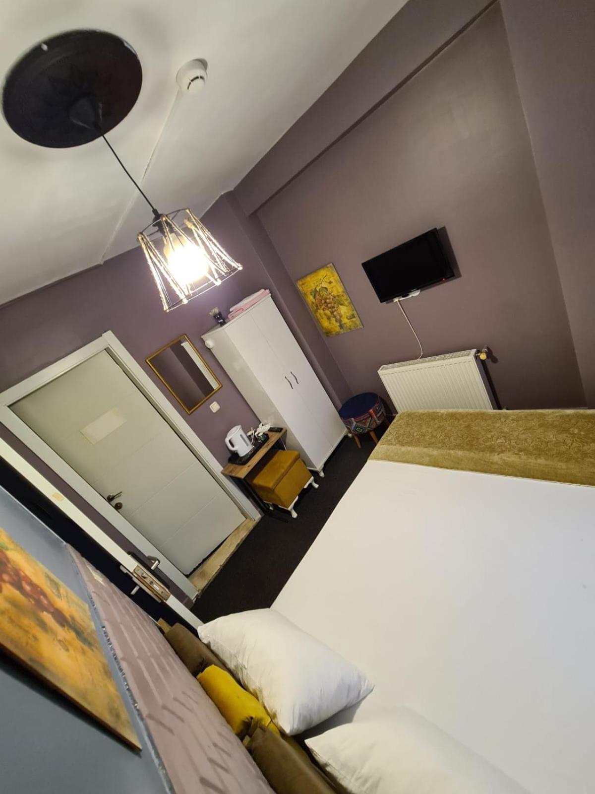 Standard Double Room photo 3