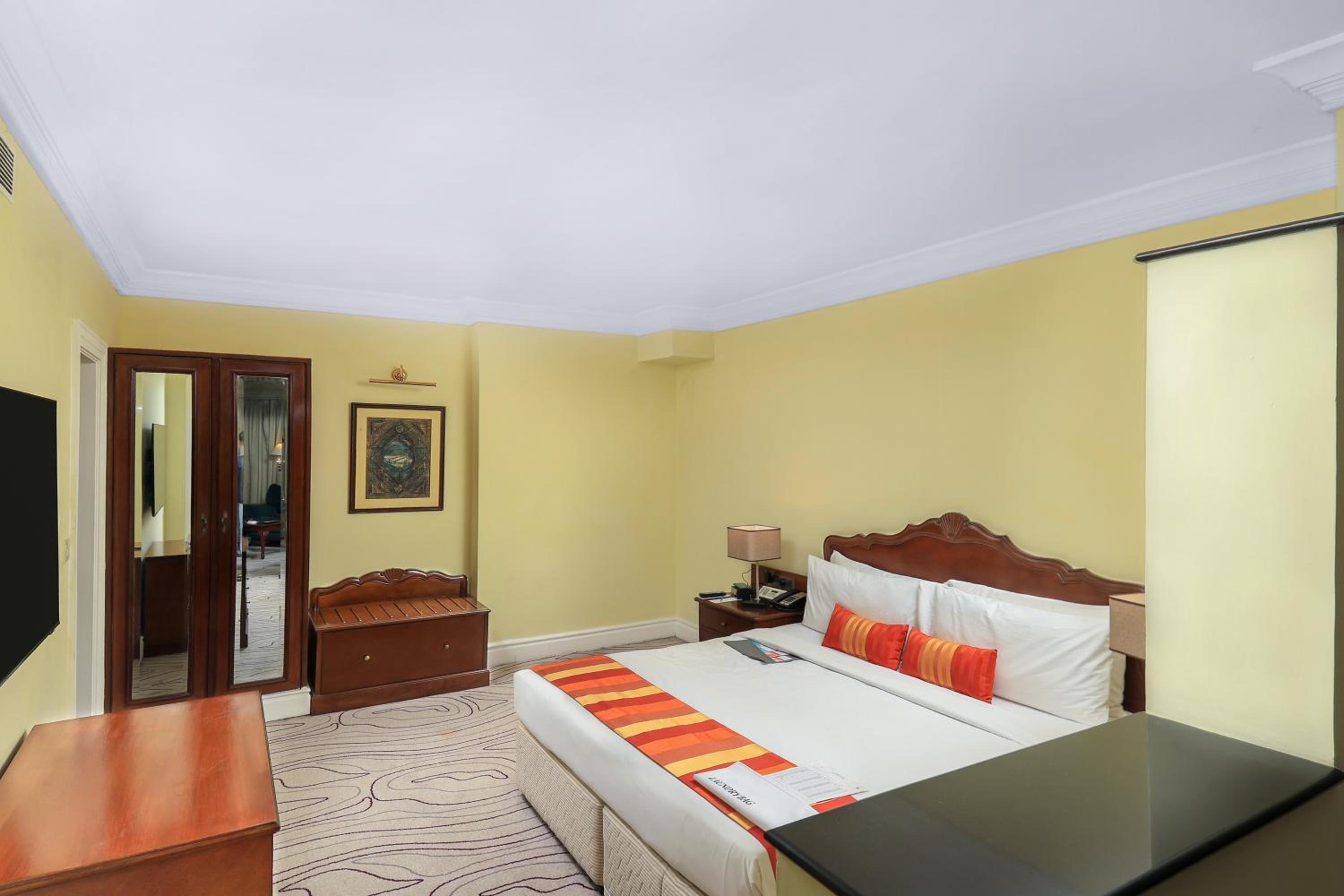 Deluxe Double Room Deluxe Double Room