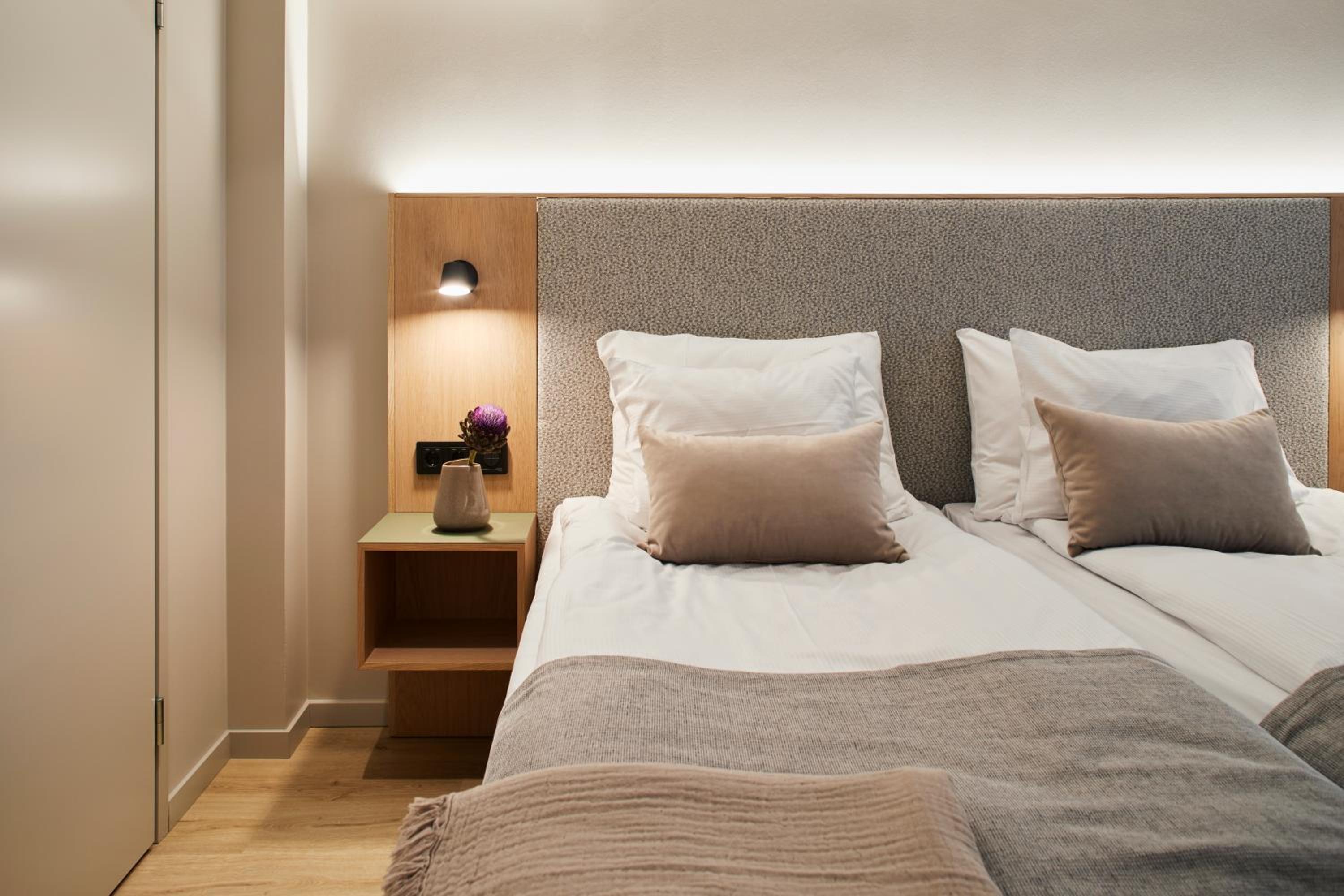 Standard Twin Room photo 2