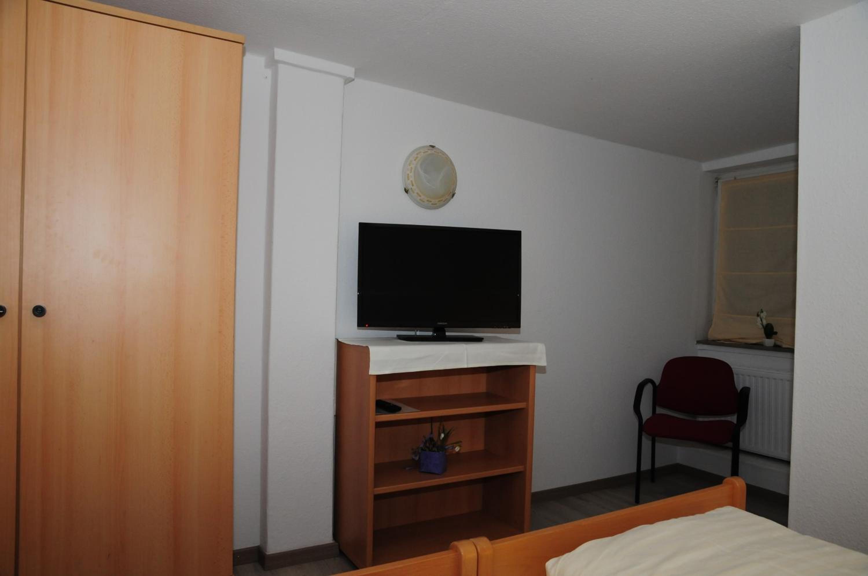 Double Room with Private Bathroom photo 1