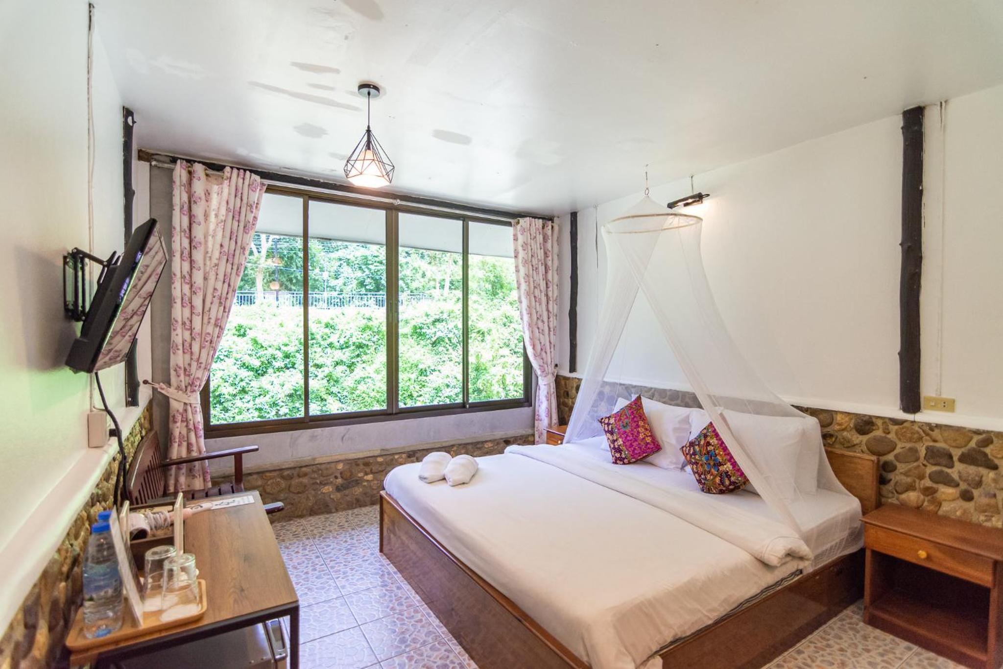 Double Room with Lake View photo 1