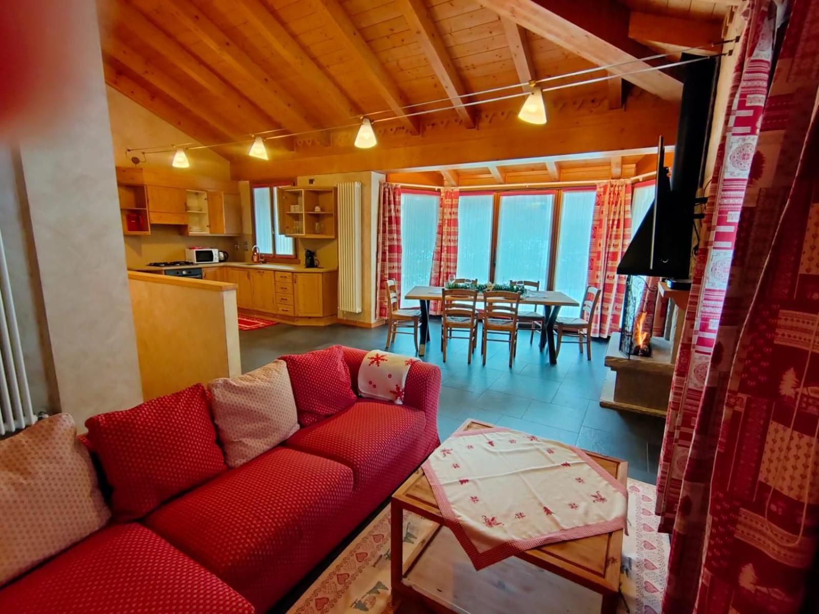 Two-Bedroom Apartment with Garden (4 Adults)