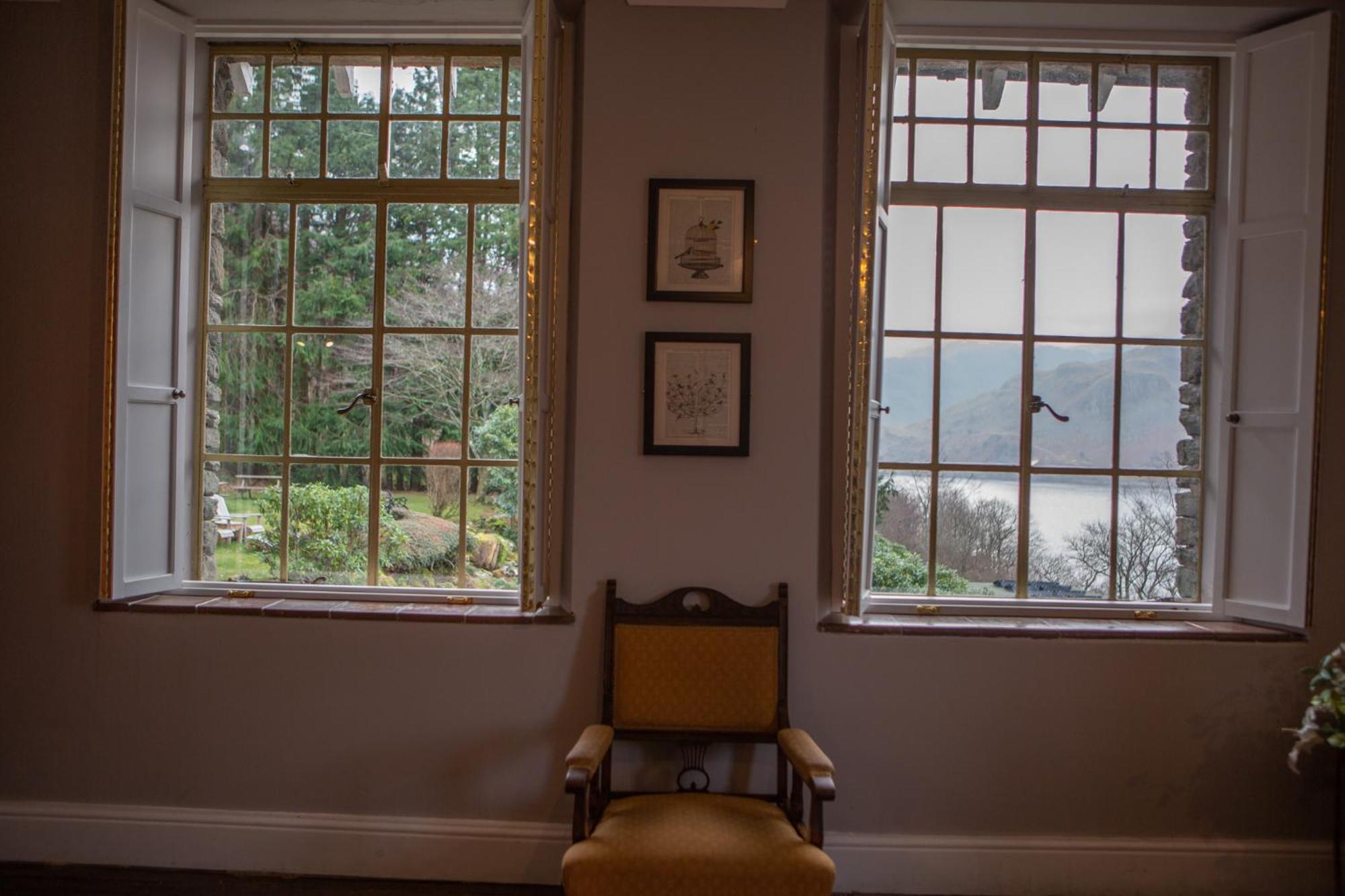 Suite with Lake View - Photo 18