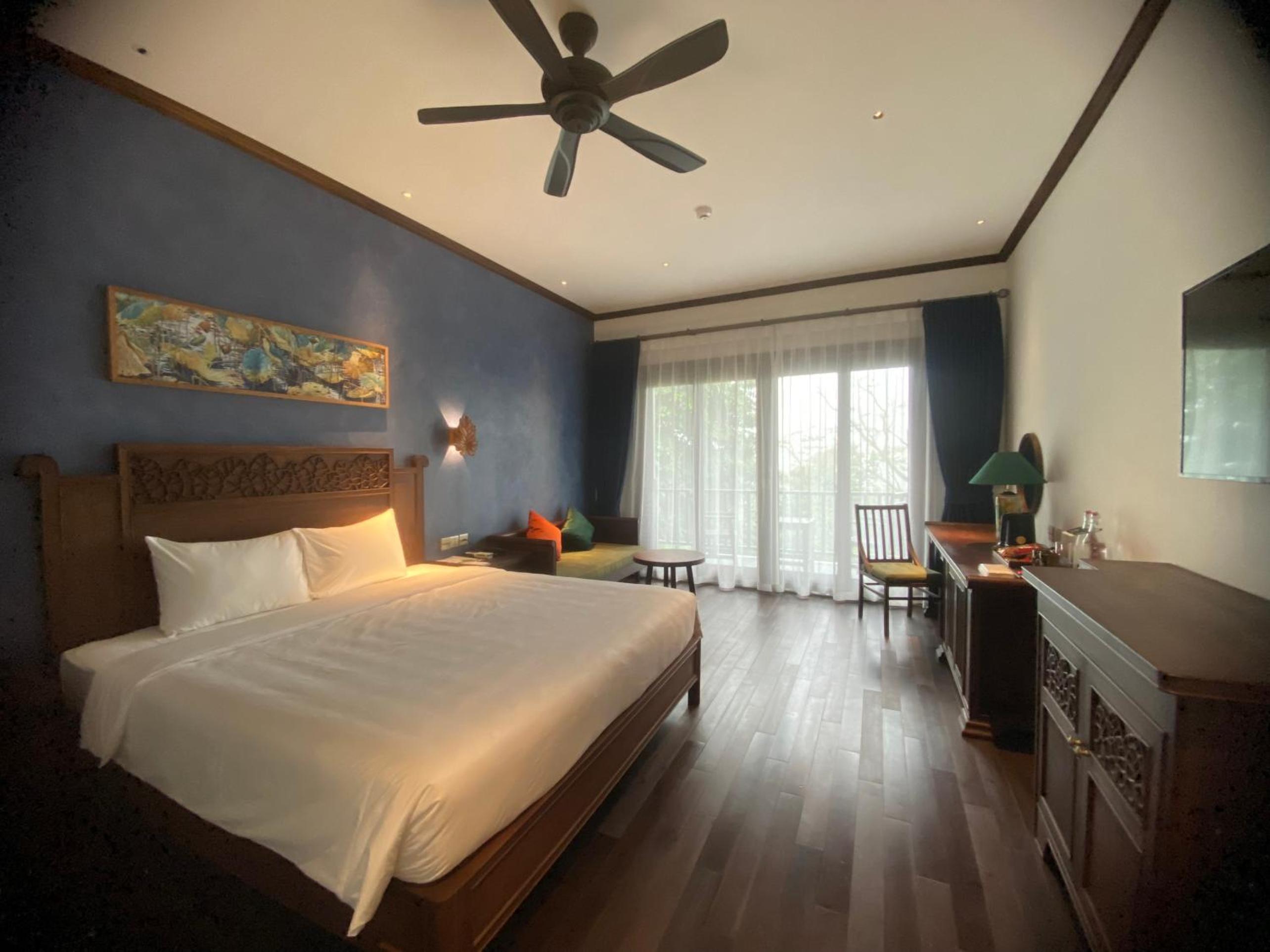Deluxe Double Room With Forest View And Balcony 