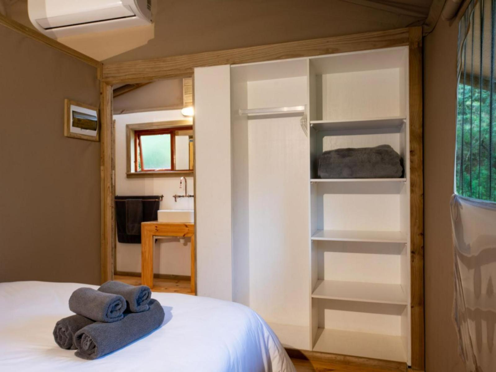 Two-Bedroom Chalet with hot tub - Photo 16
