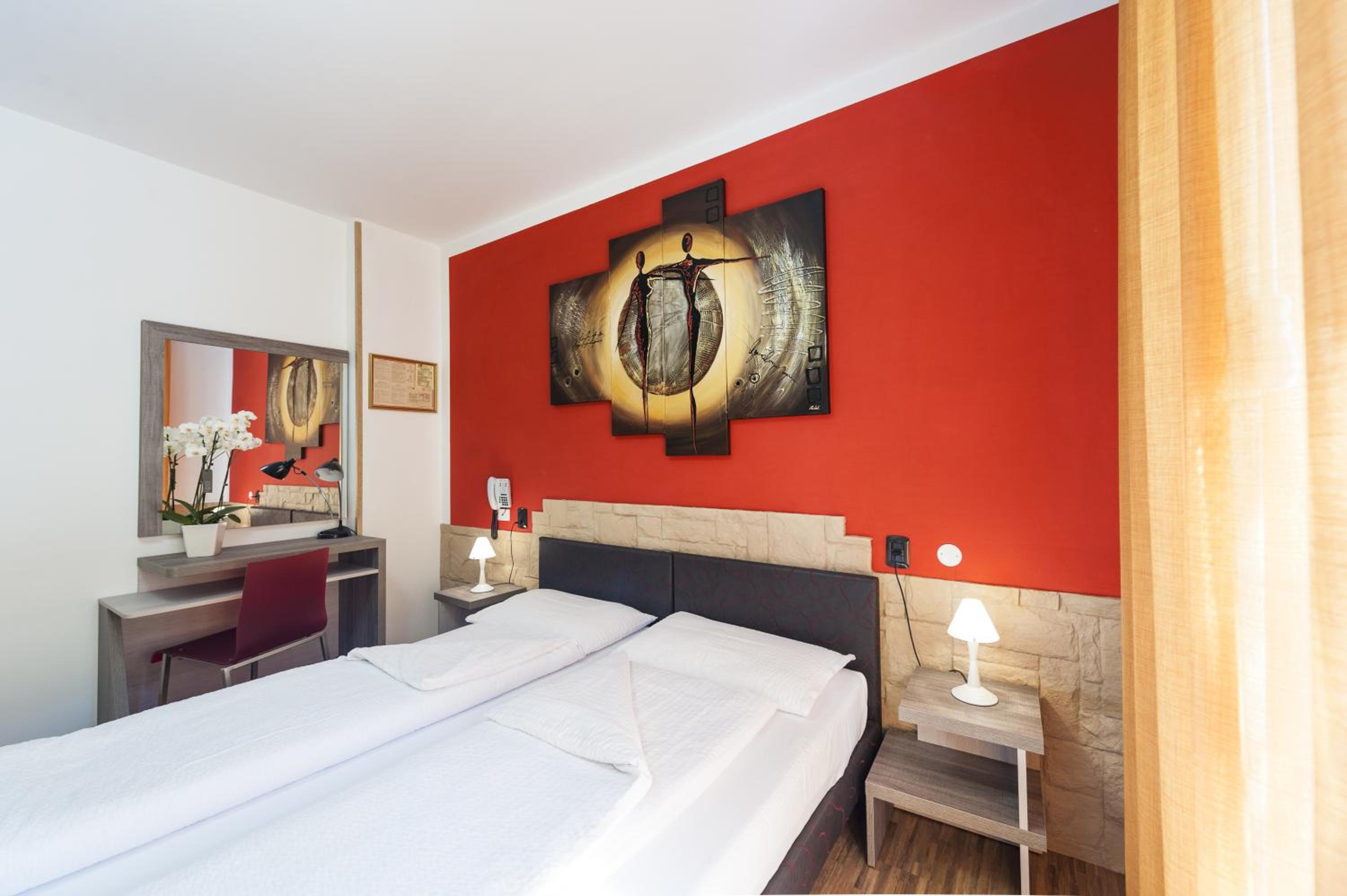 Double Room - Upper Floor - Photo 1