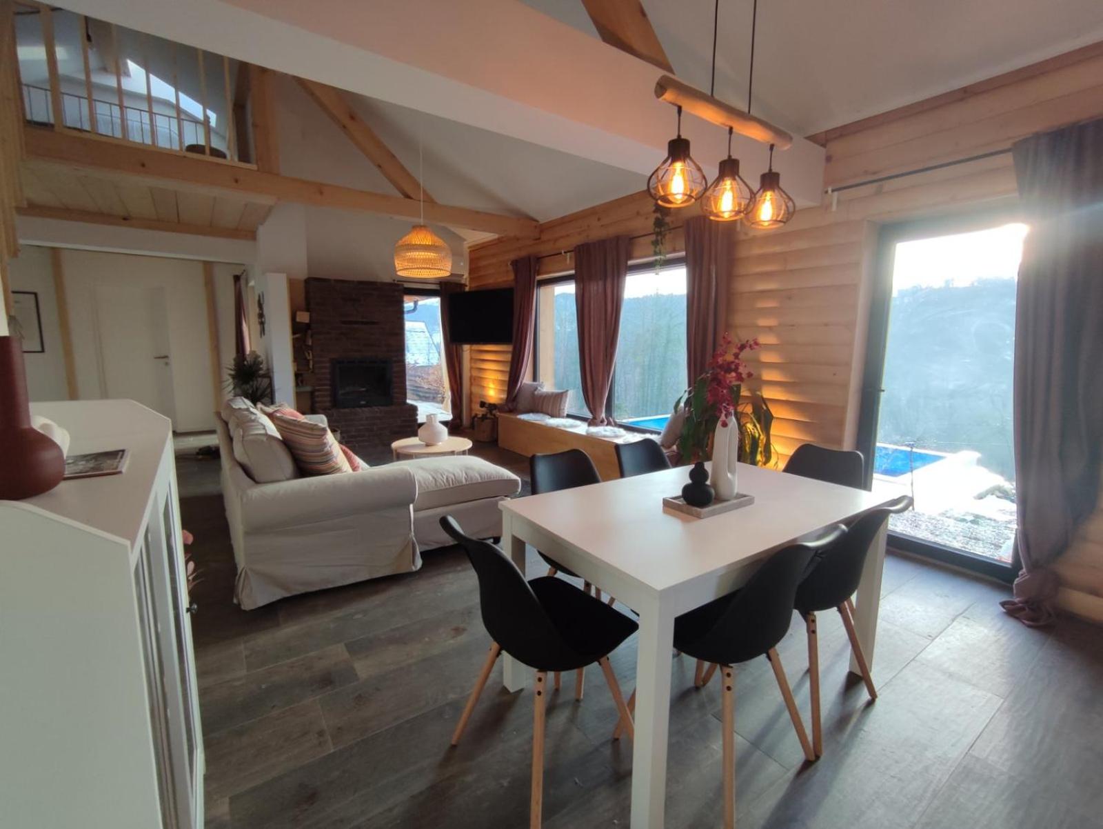Villa with Private Pool photo 2