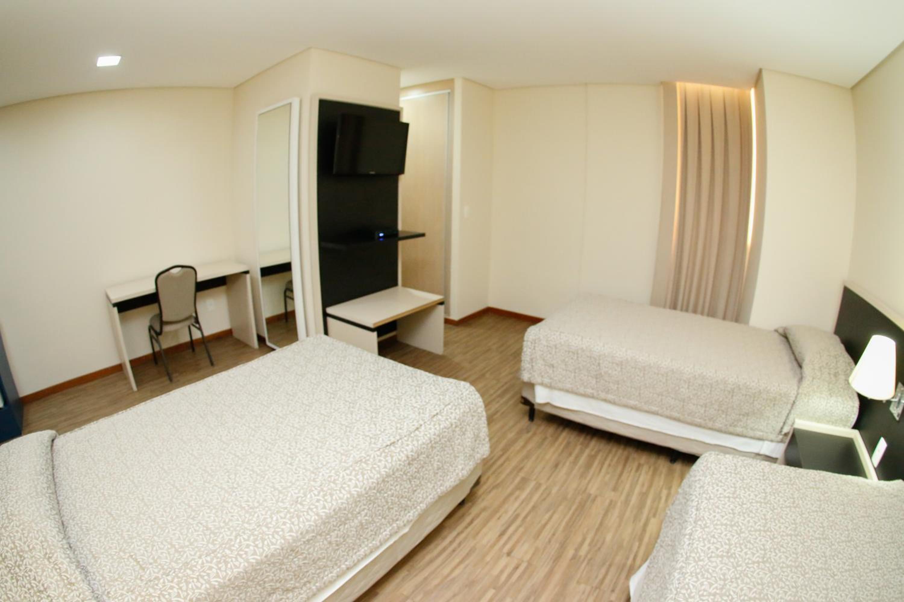 Luxury Triple Room photo 2
