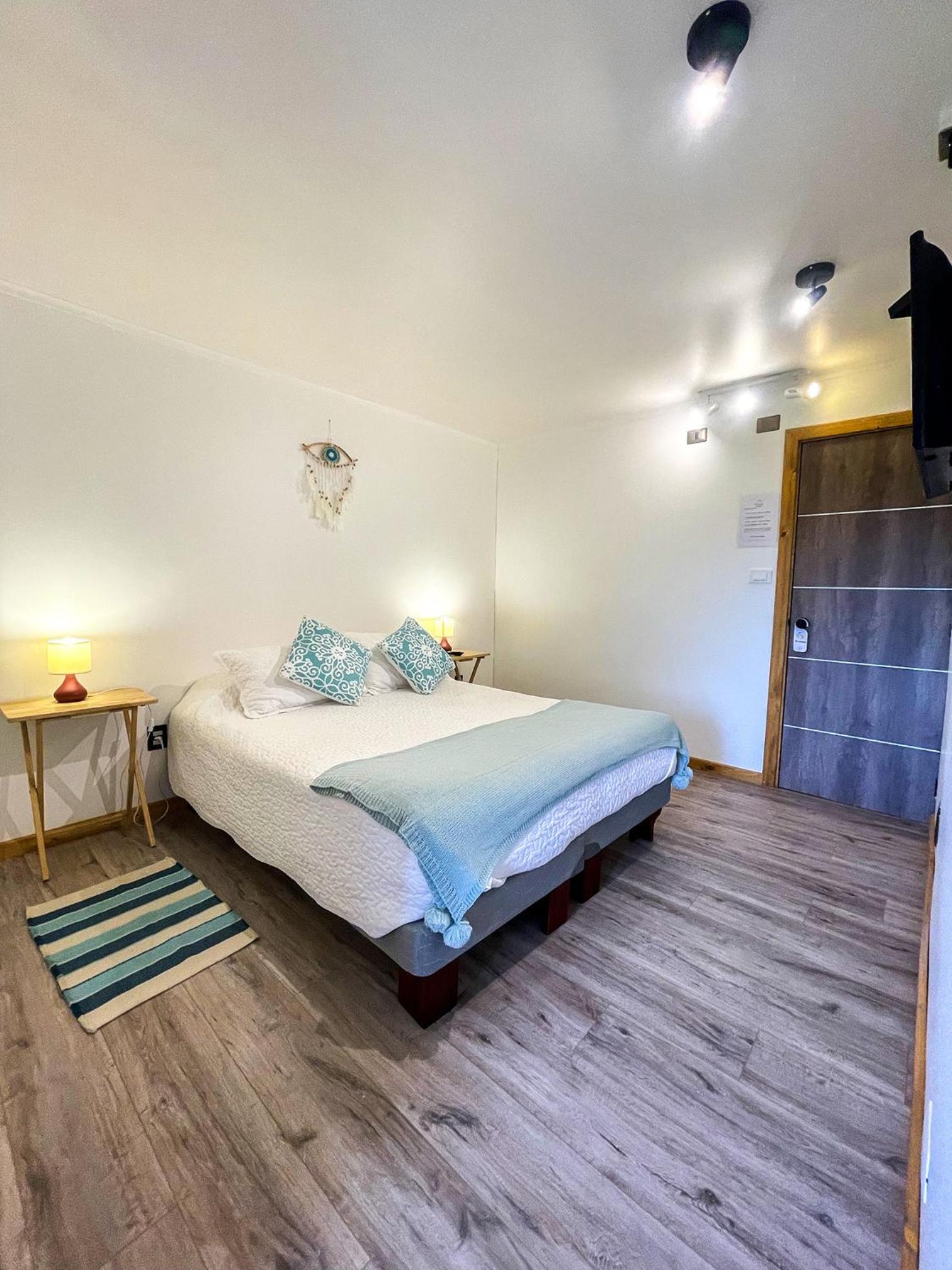 Double Room with Private Bathroom photo 1