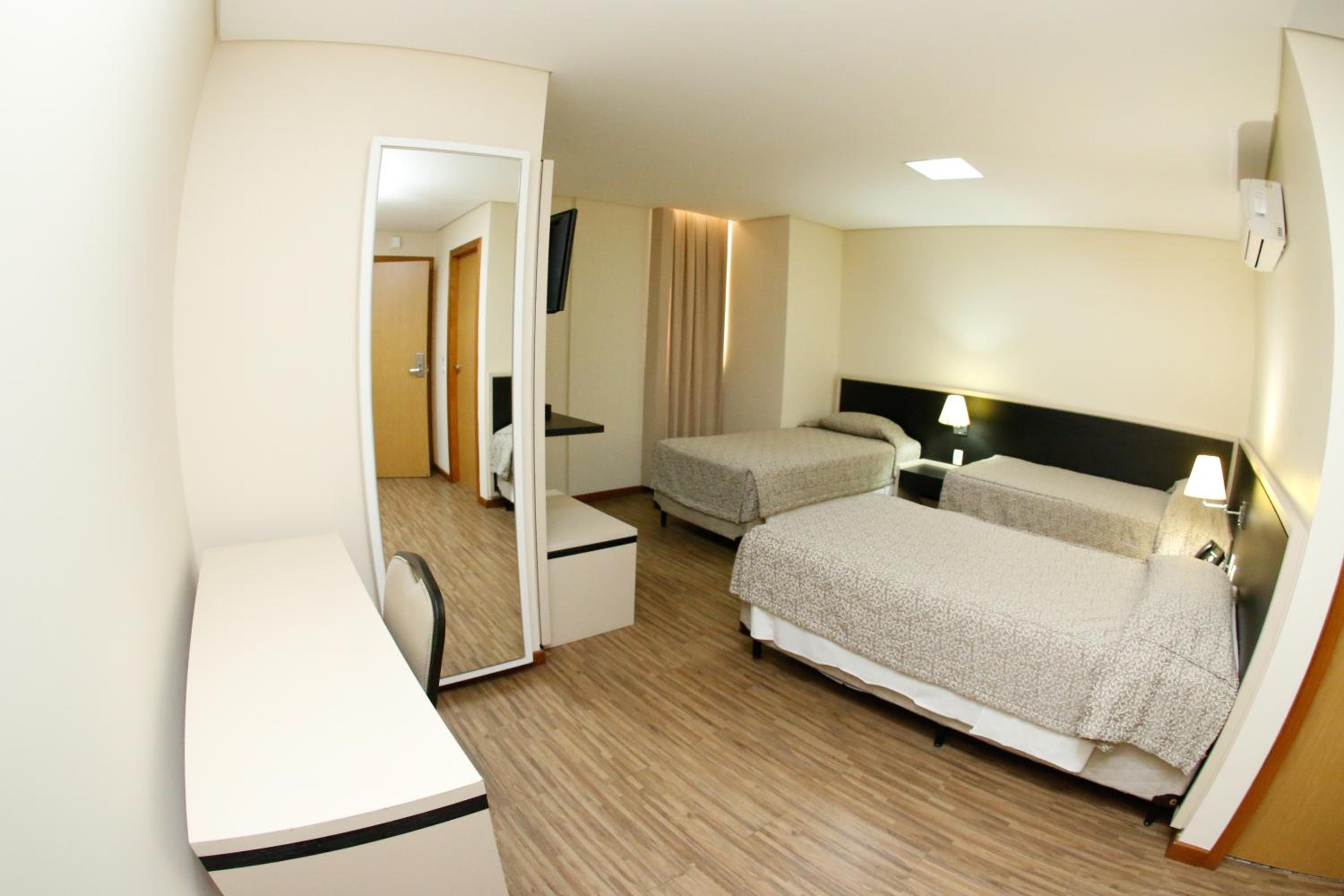 Luxury Triple Room photo 3