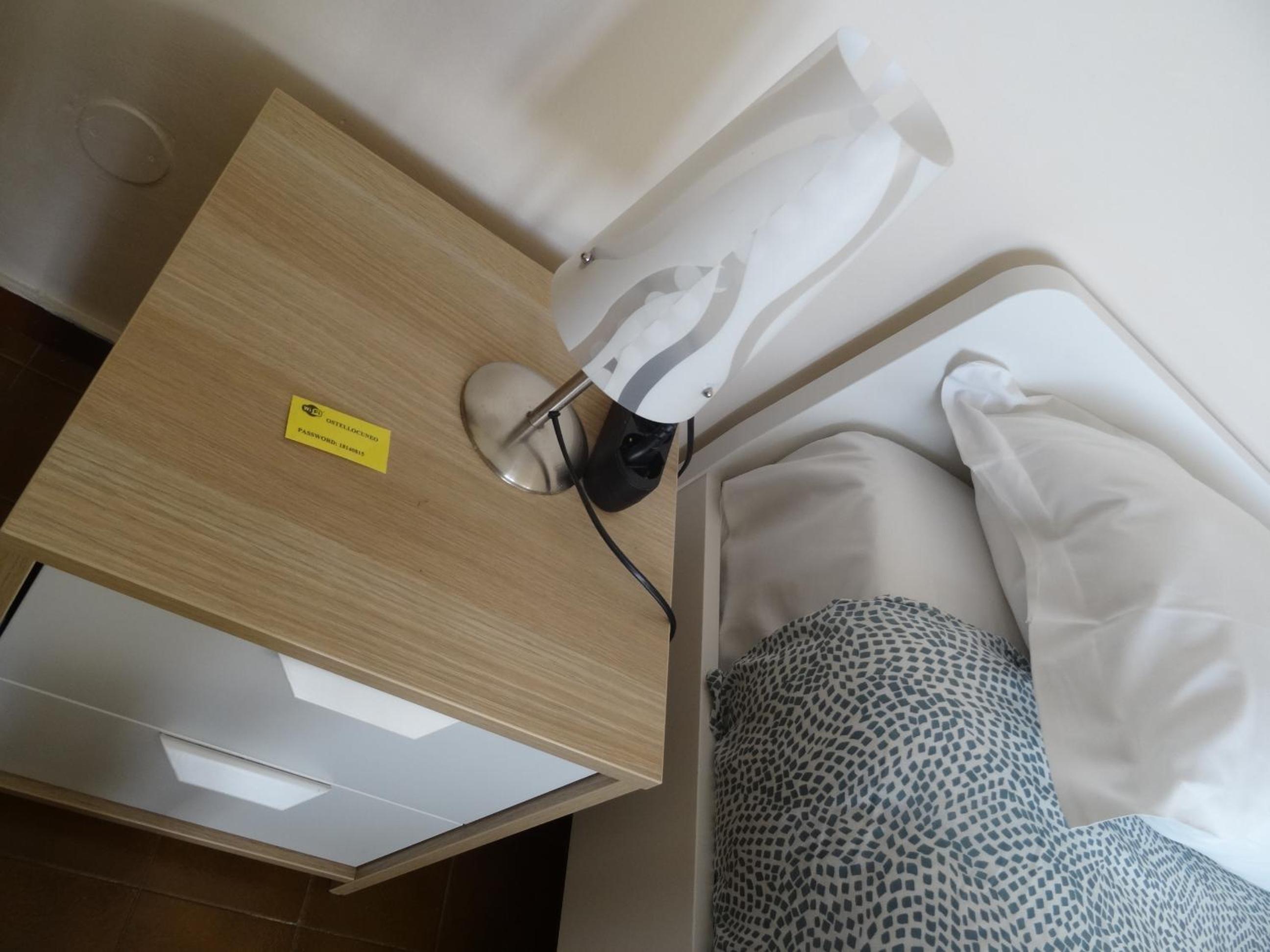 Single Room photo 2