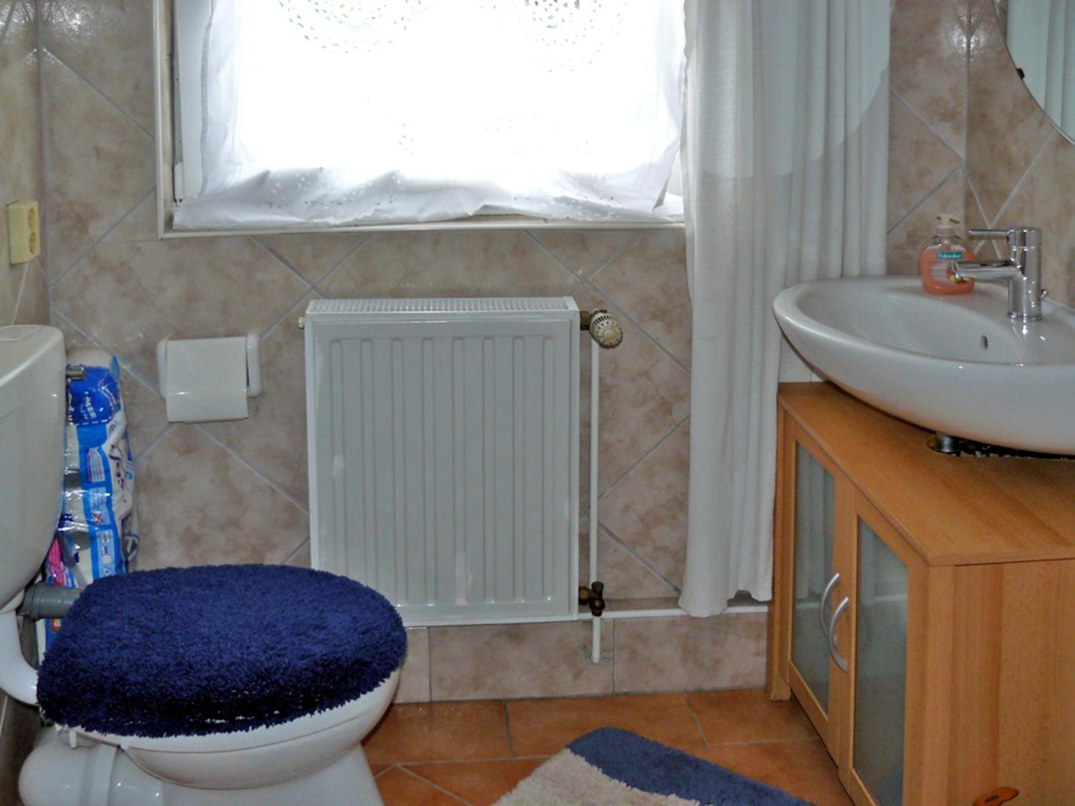 One-Bedroom Apartment 3 photo 3