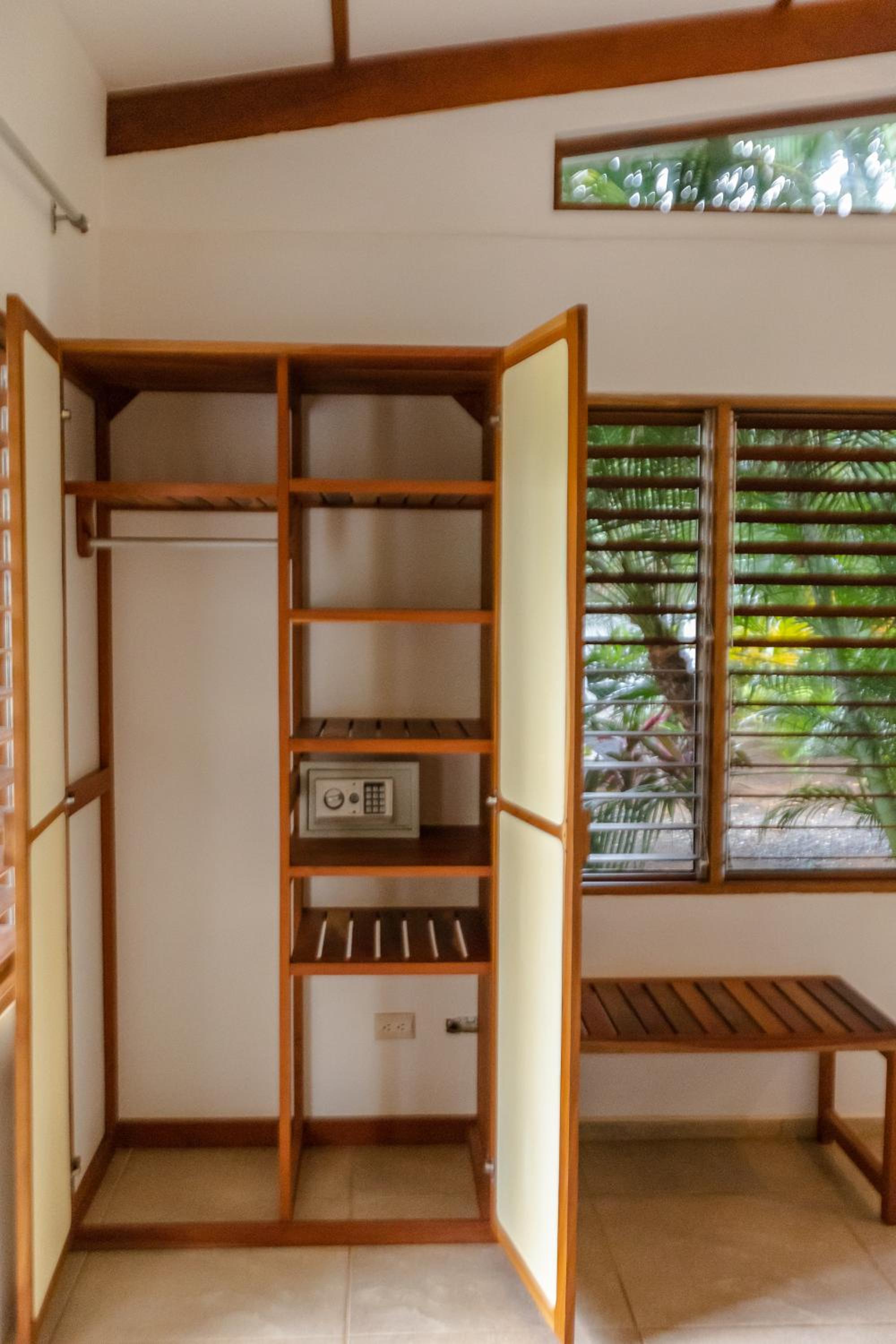 Triple Room with Sea View photo 2