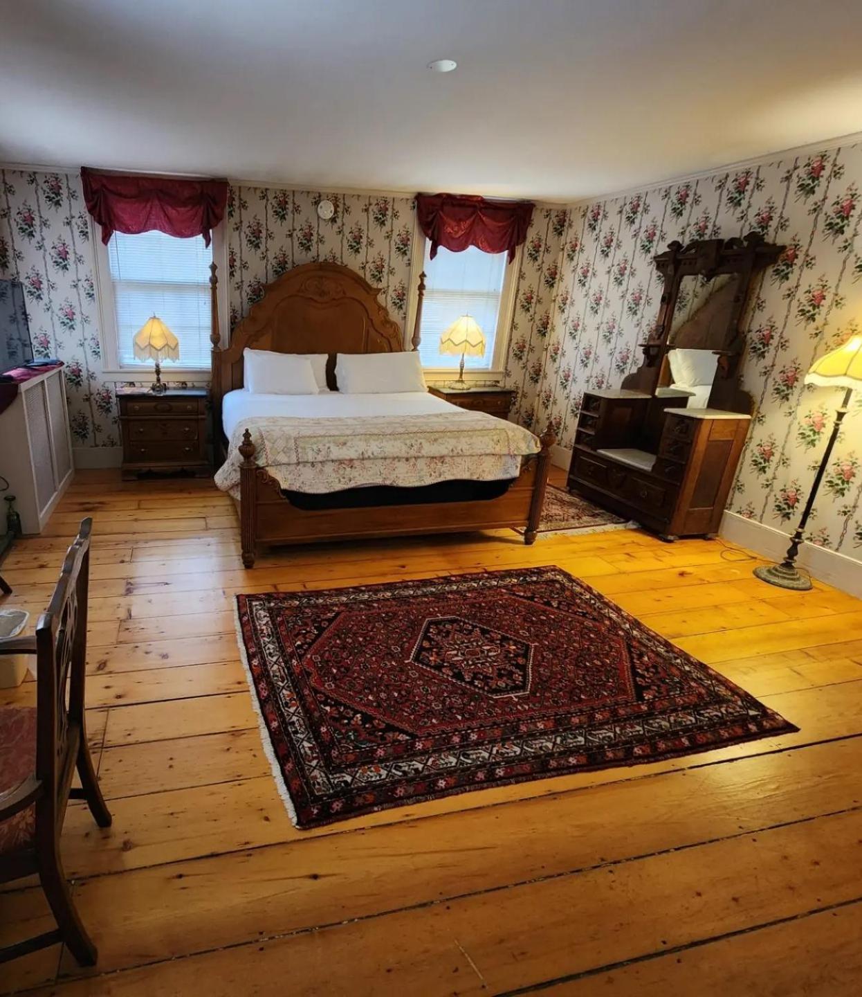 King Room