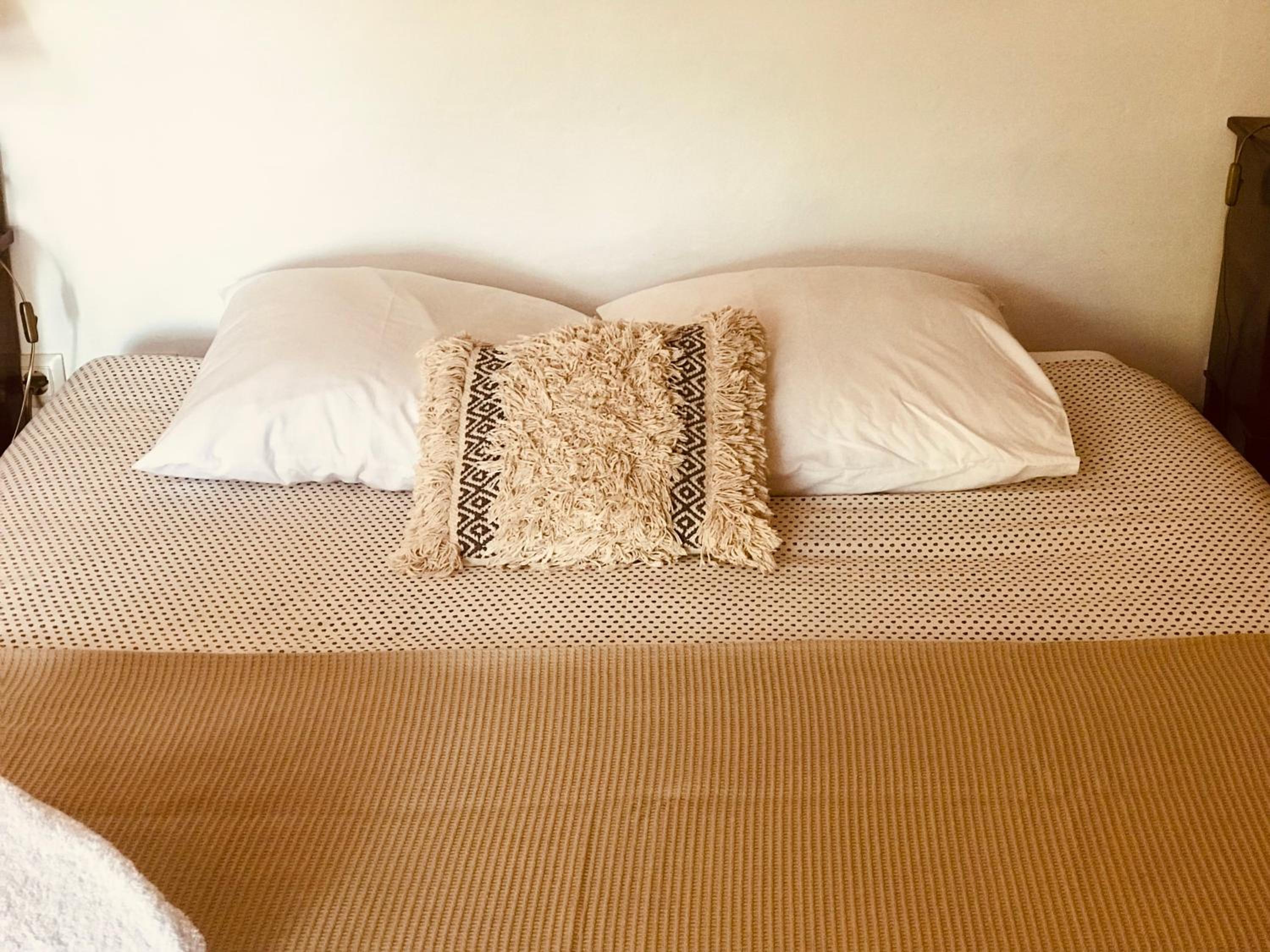 Large Double Room photo 2