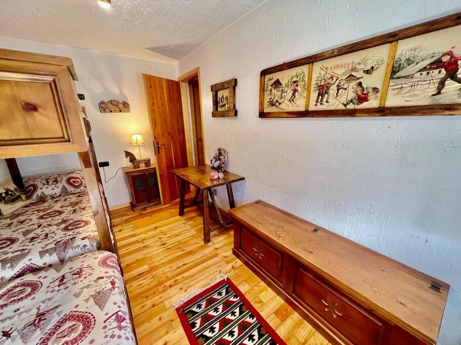 Two-Bedroom House photo 2