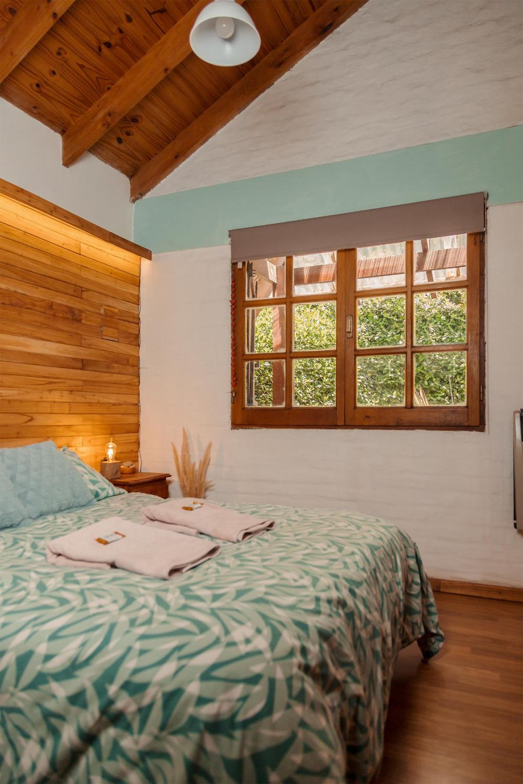 Double Room with Shared Bathroom photo 1