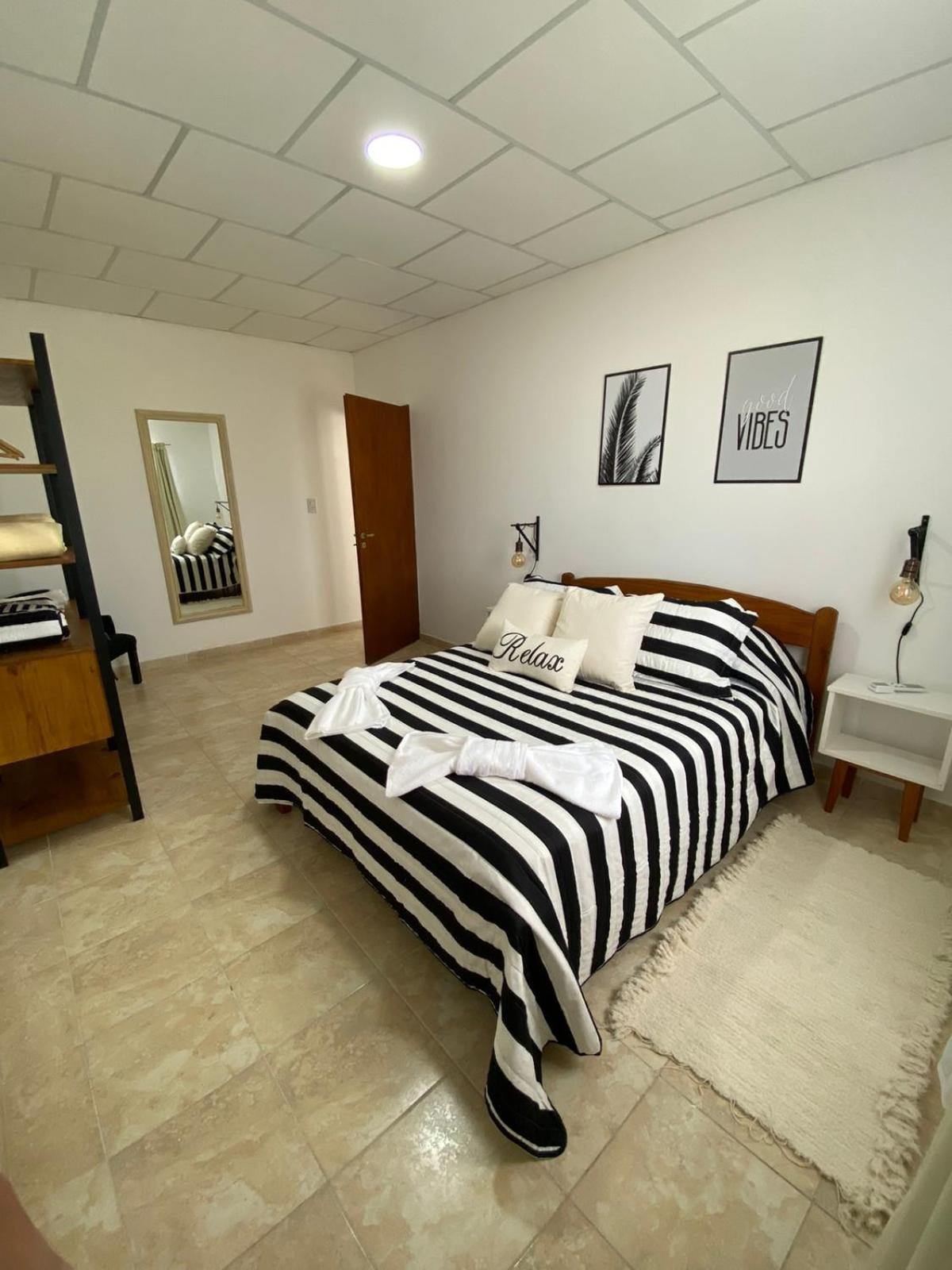 One-Bedroom Apartment photo 3