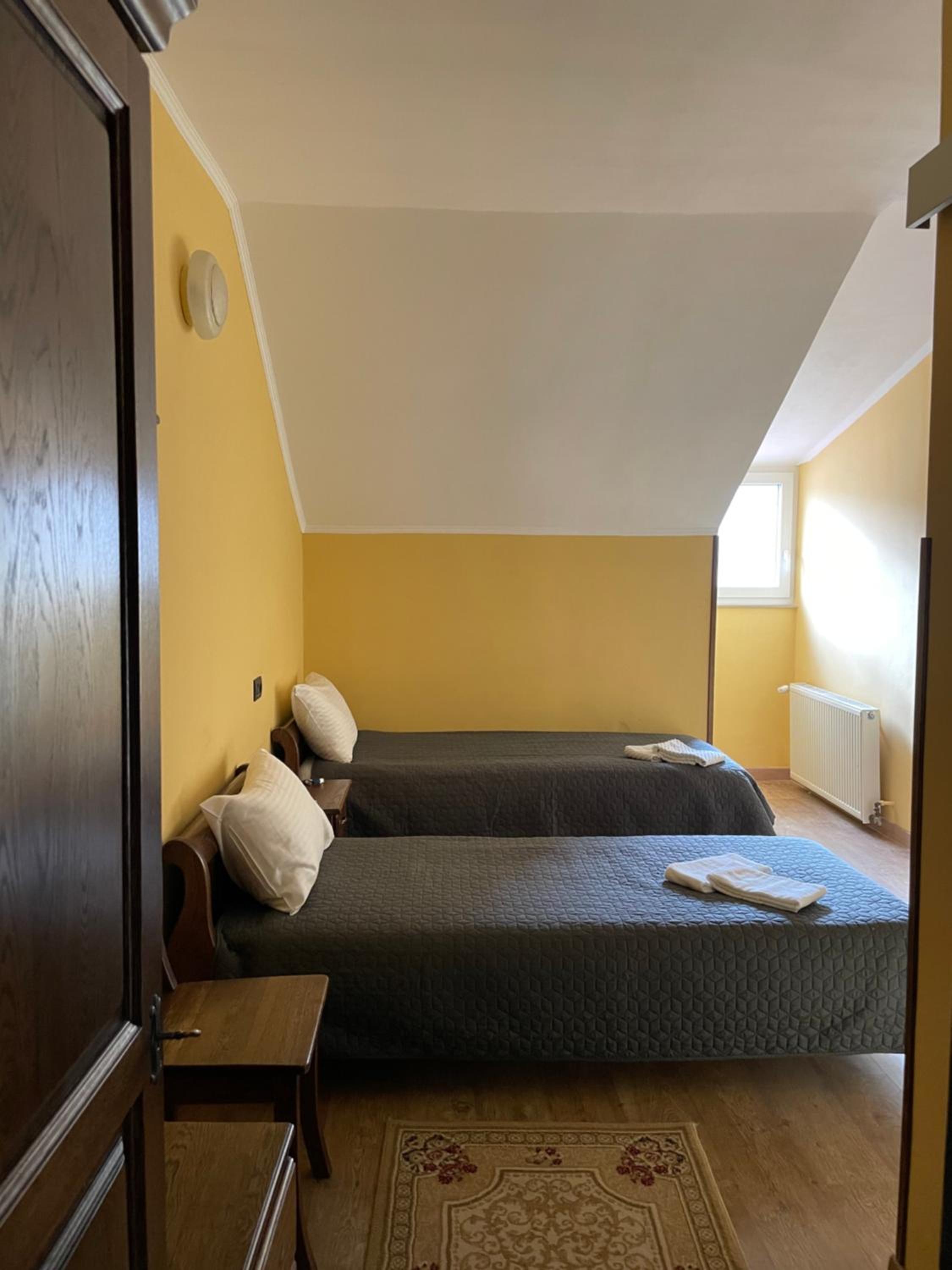 Standard Double Room photo 3
