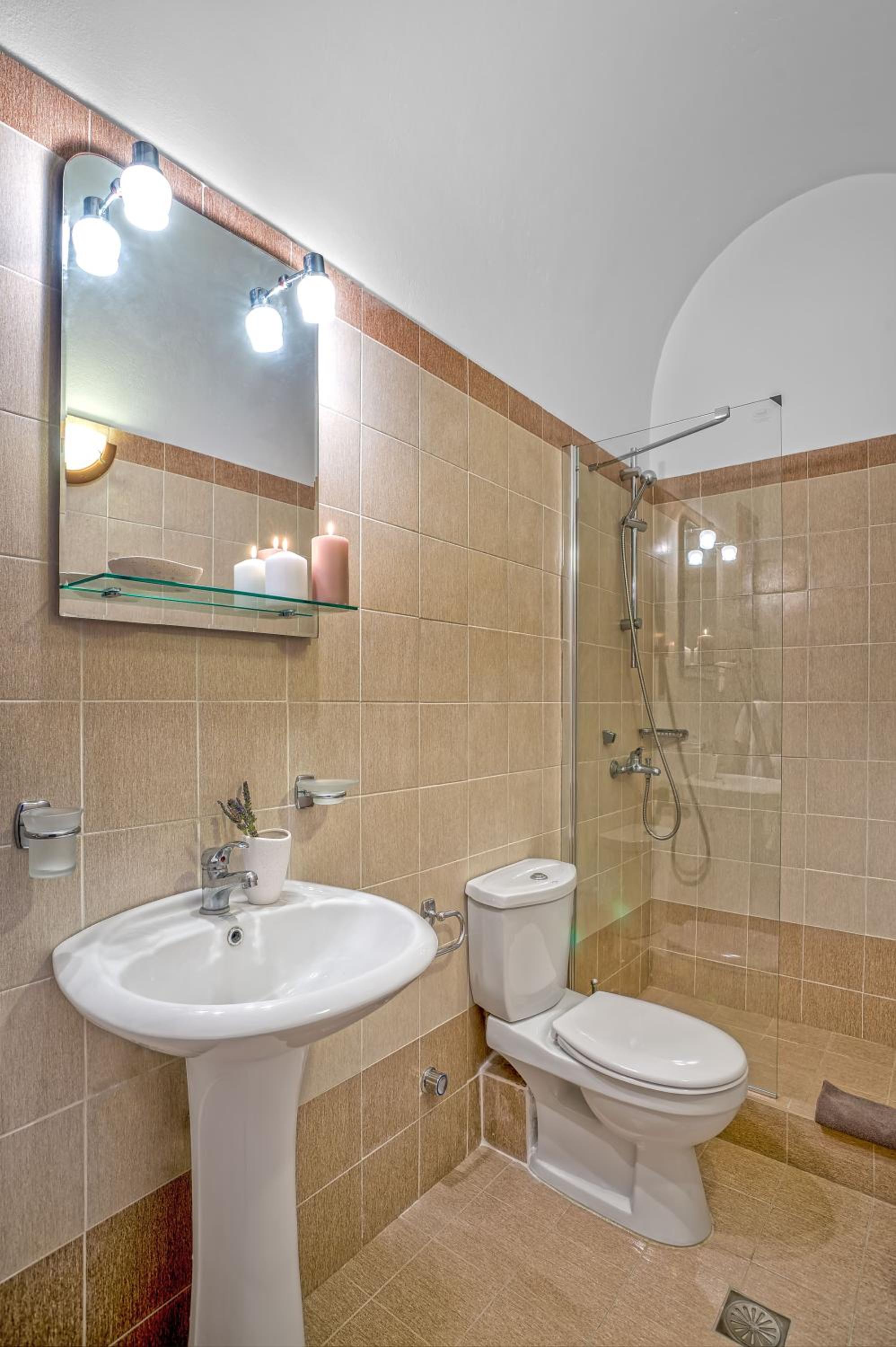 Antione Suite photo 3