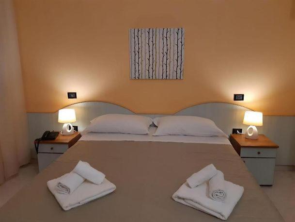 Double Room with Sea View photo 3