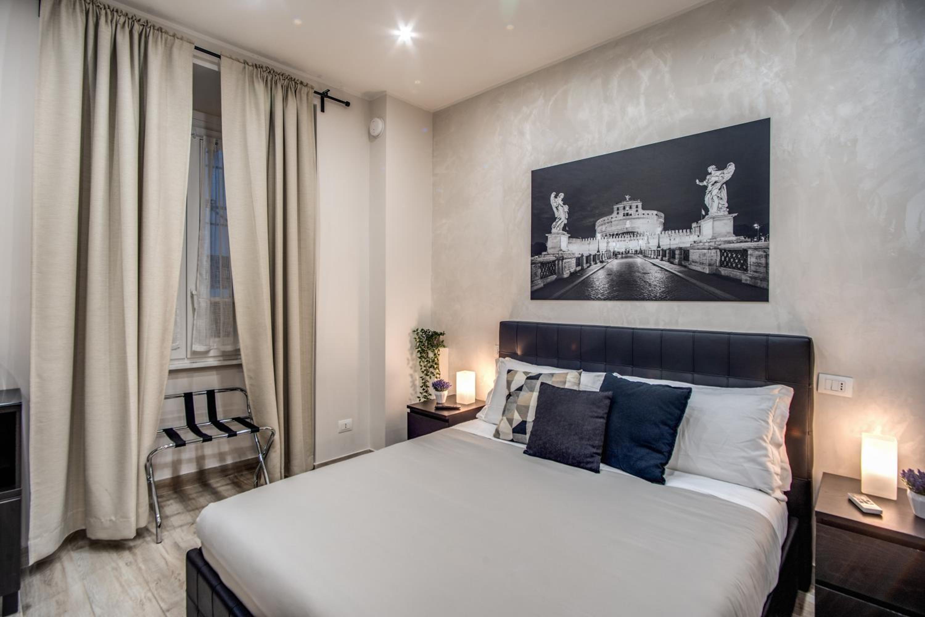 Double Room with Private Bathroom photo 1