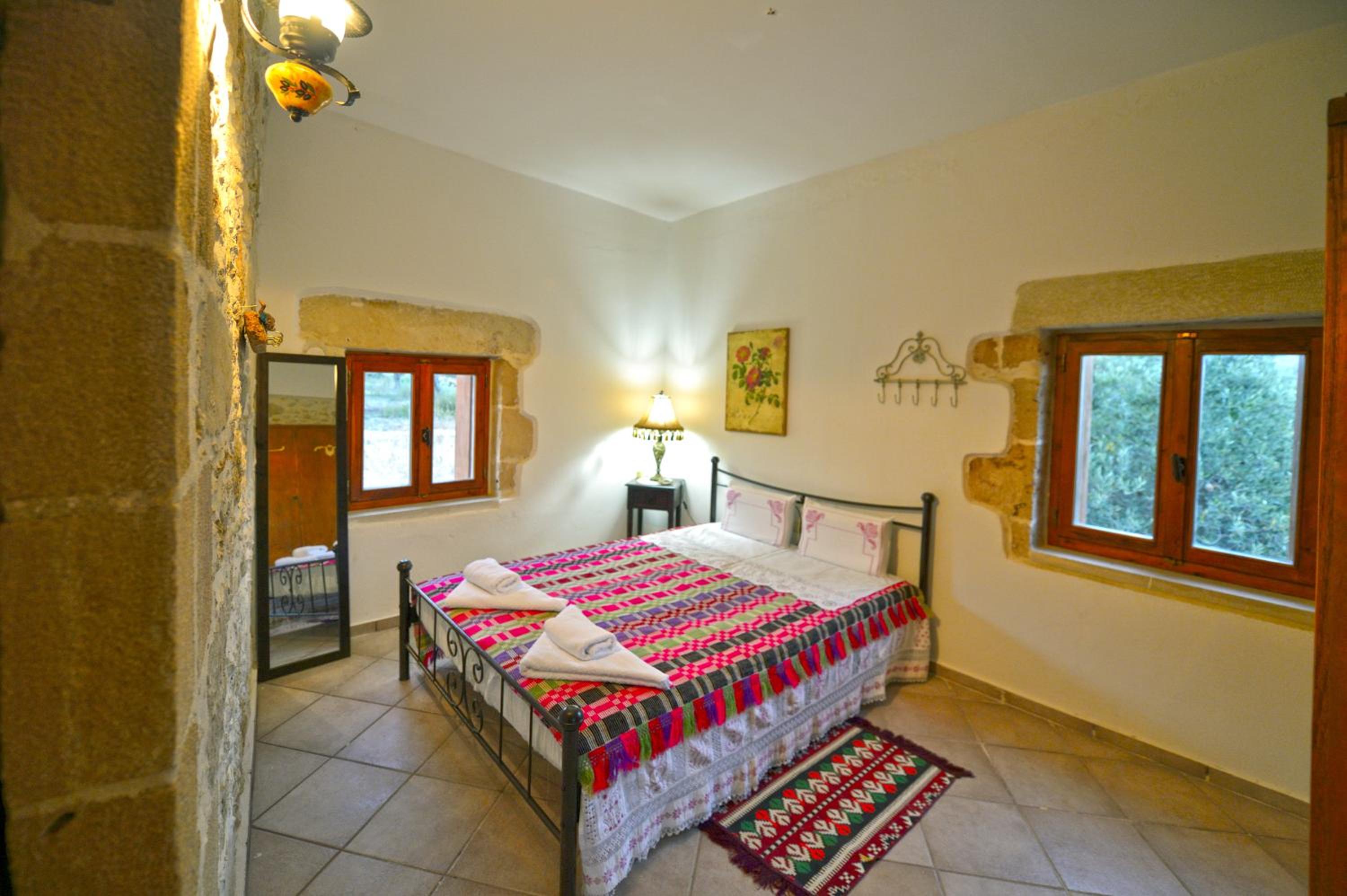 Superior One-Bedroom House