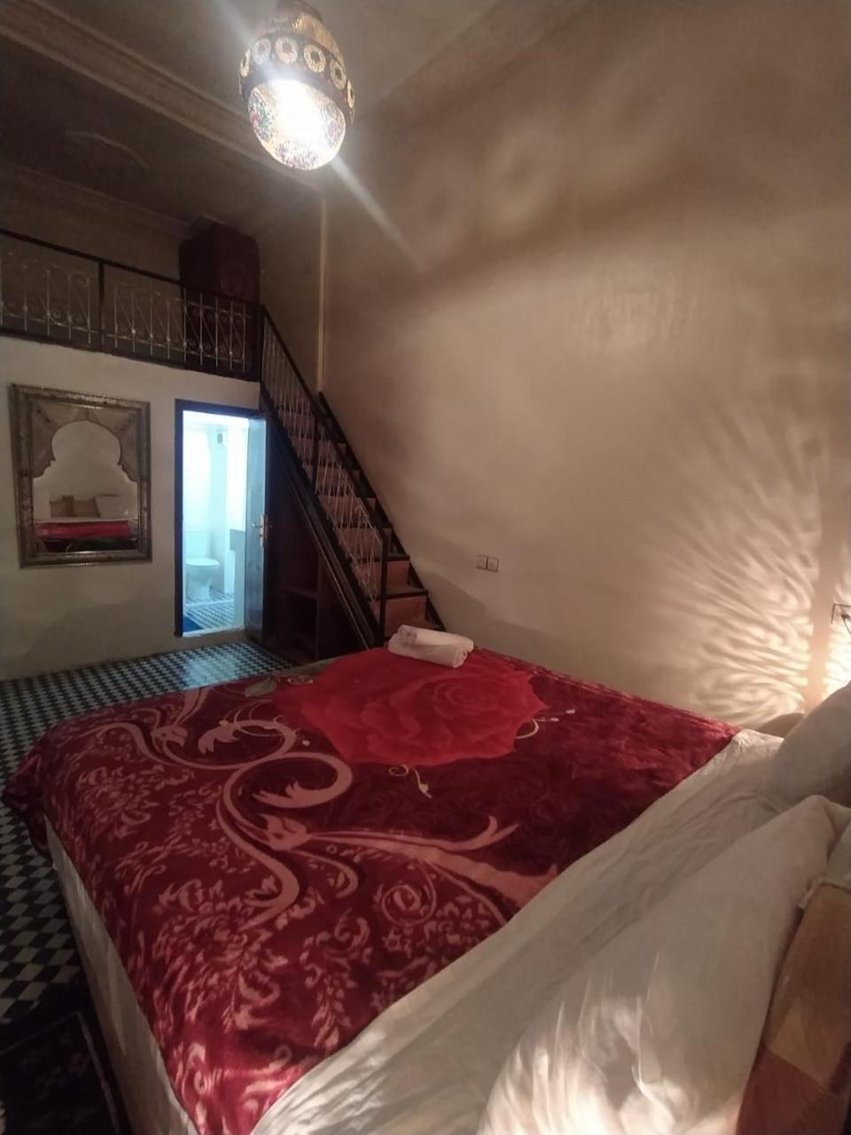 Deluxe Family Room - Photo 8
