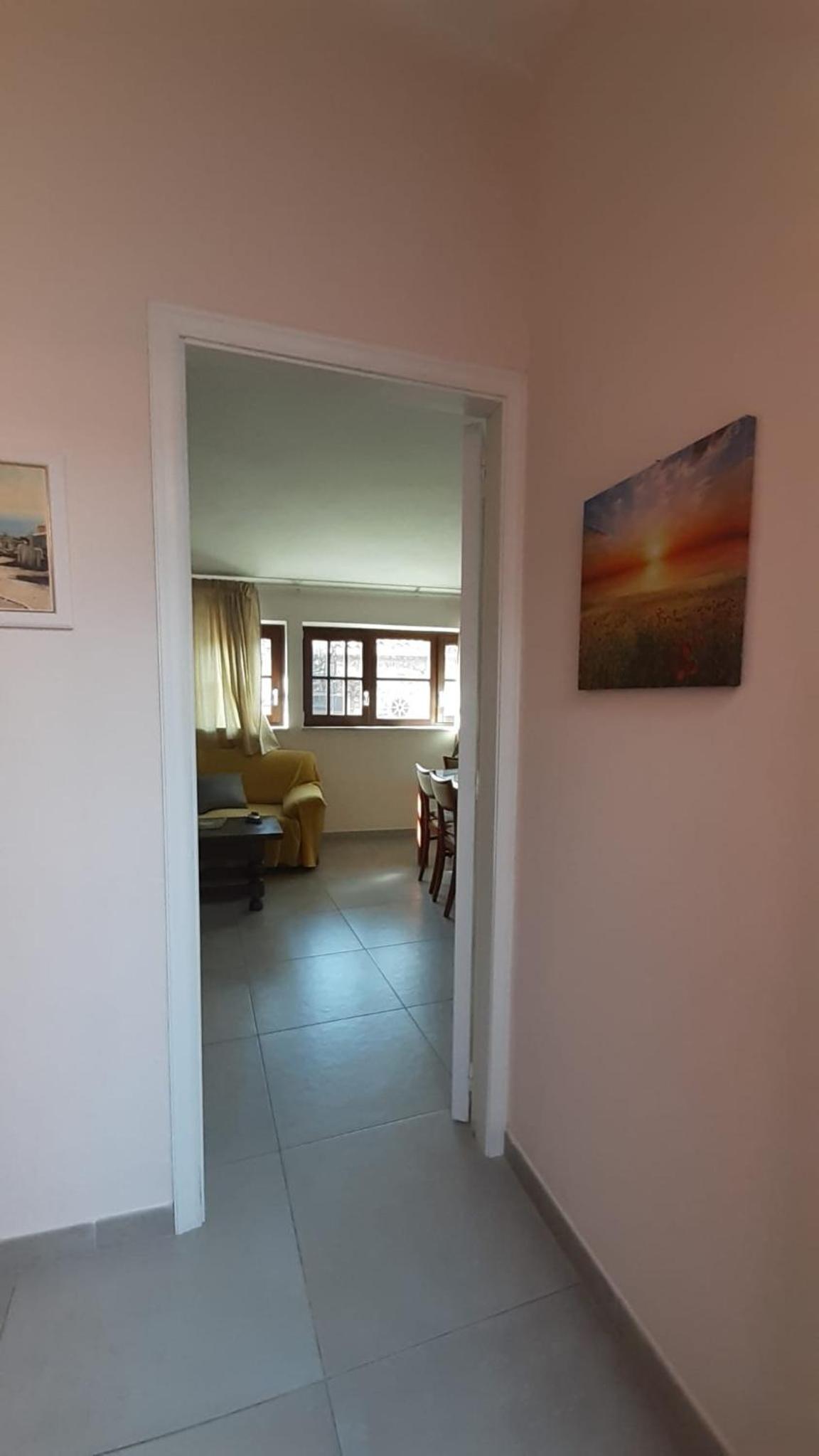 Apartment - Photo 2