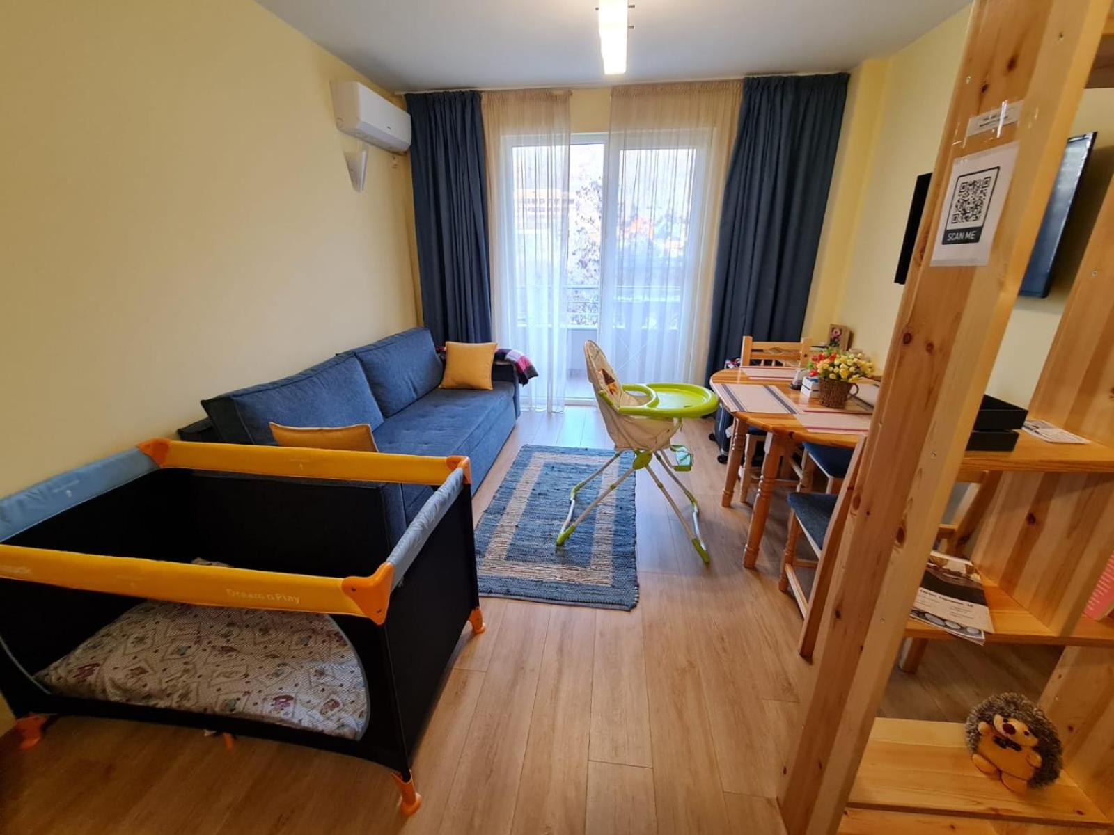 One-Bedroom Apartment - Photo 35