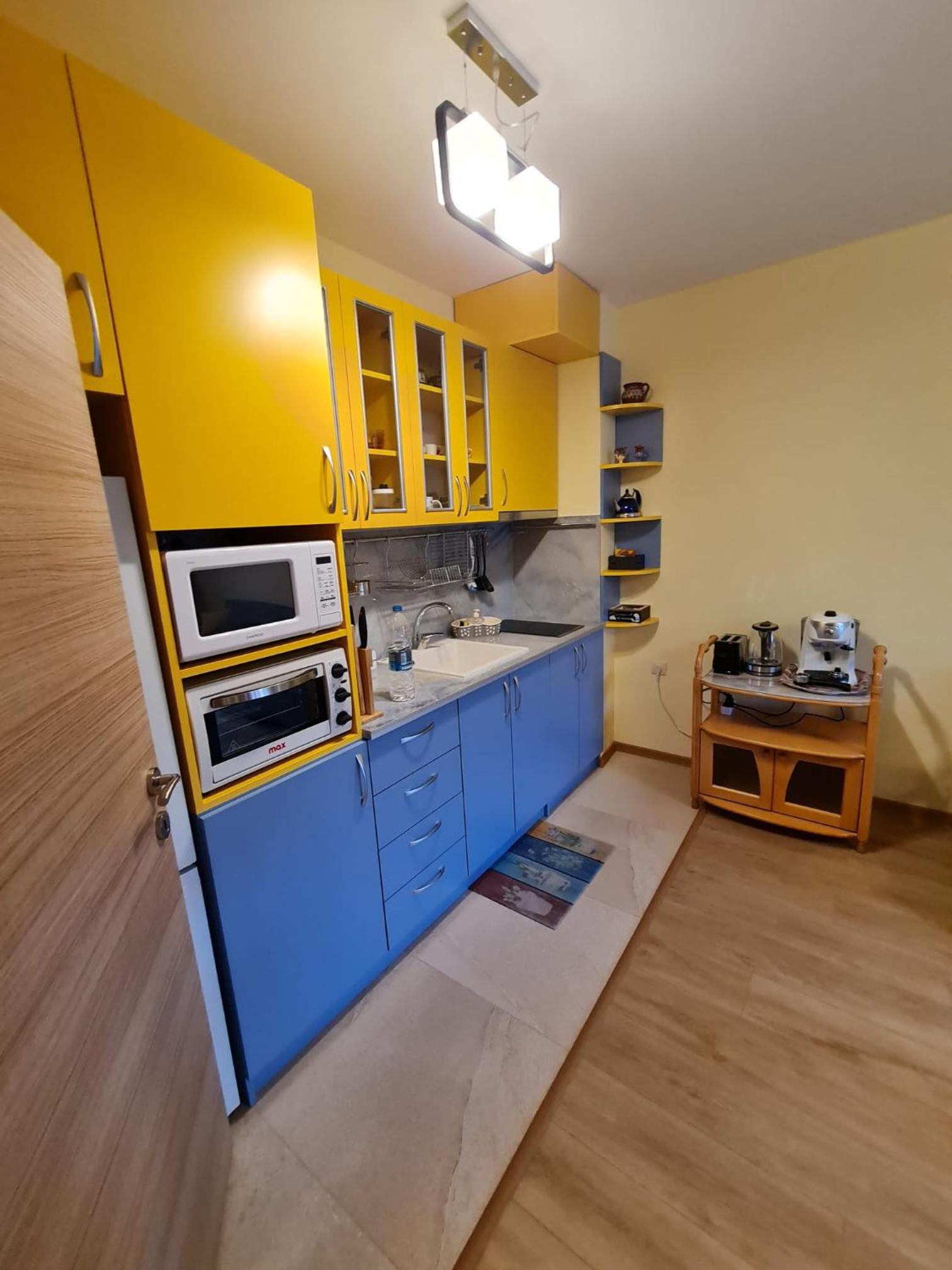 One-Bedroom Apartment - Photo 36