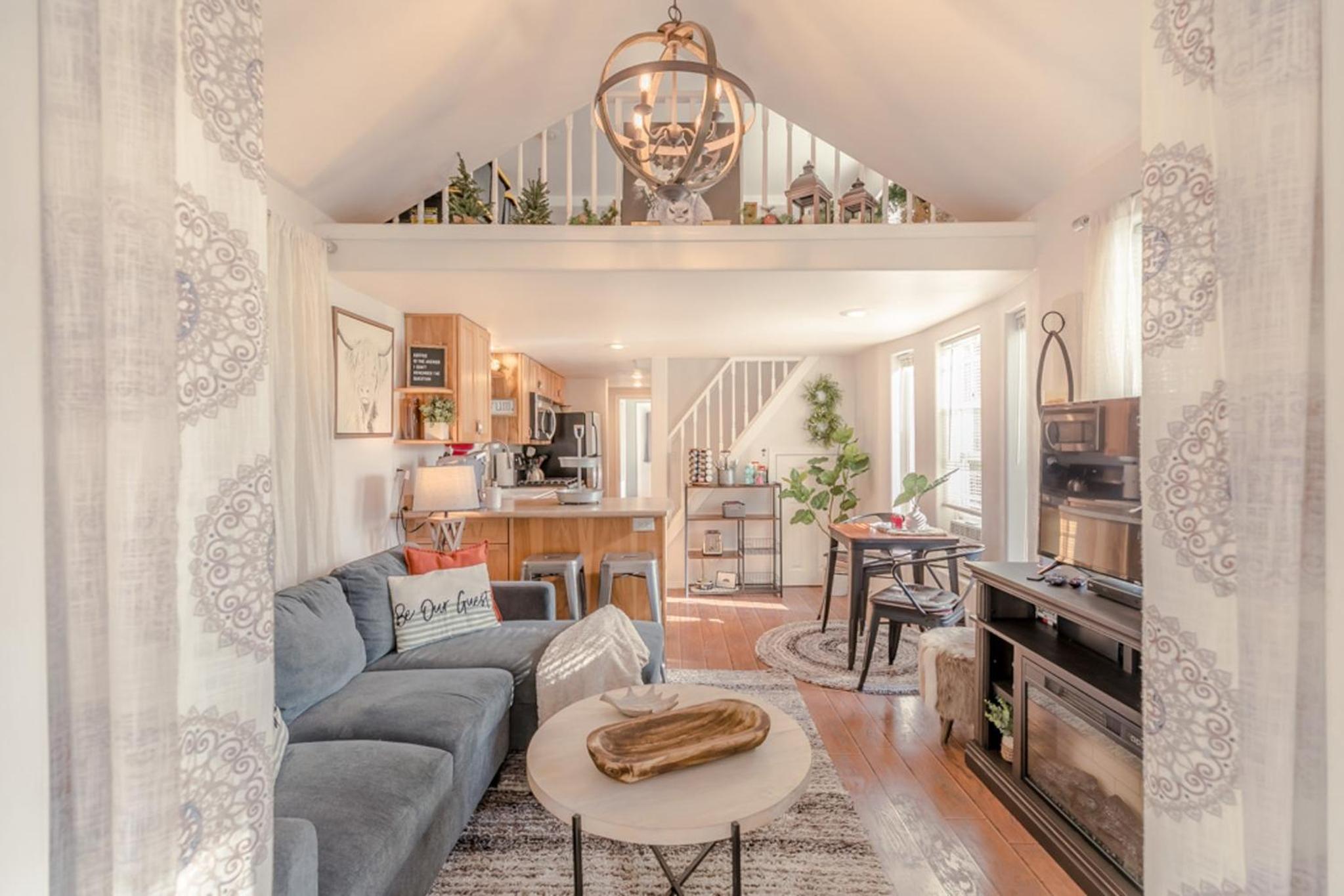 One-Bedroom House photo 1