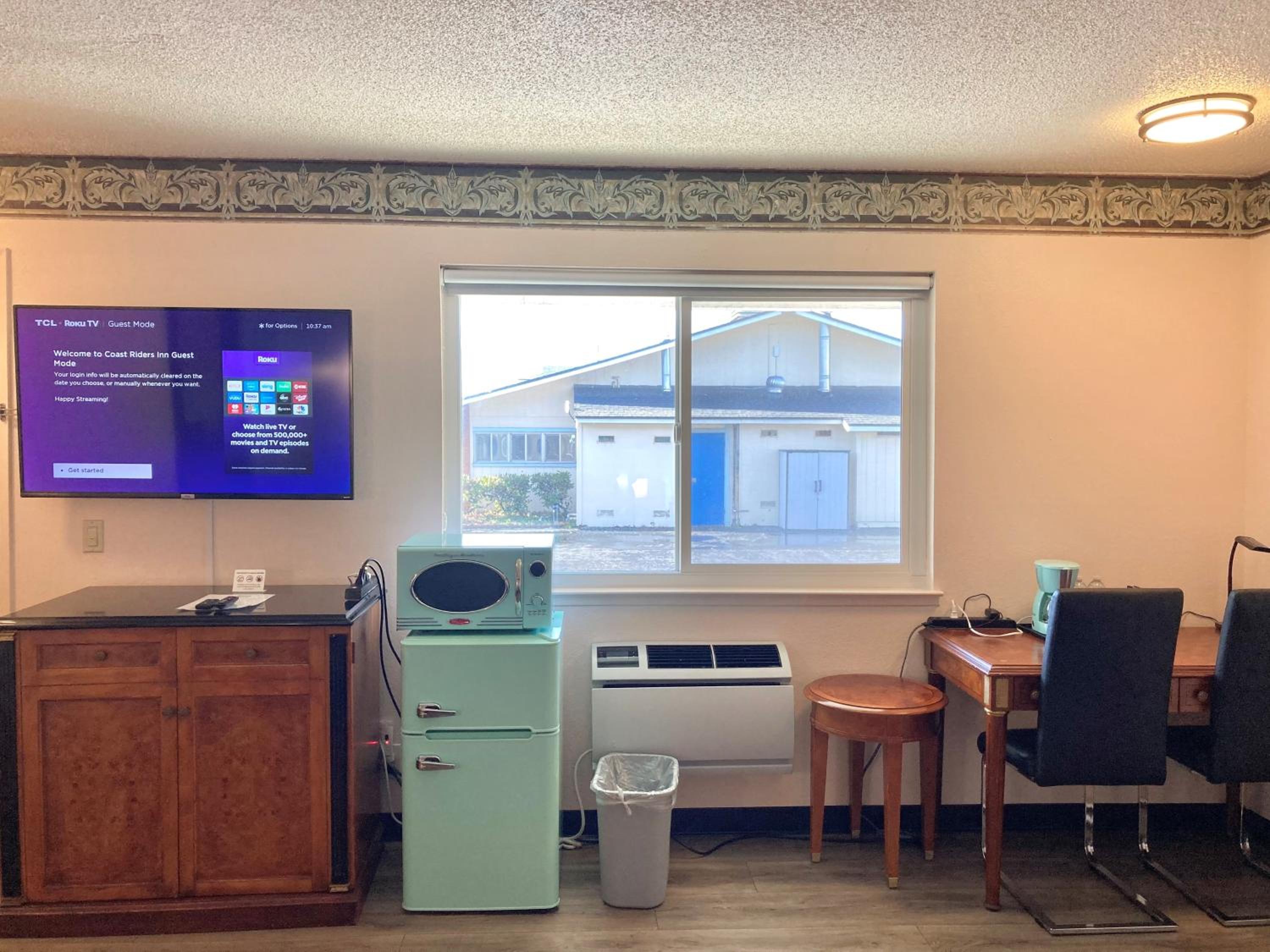 Large Double Room - Photo 6