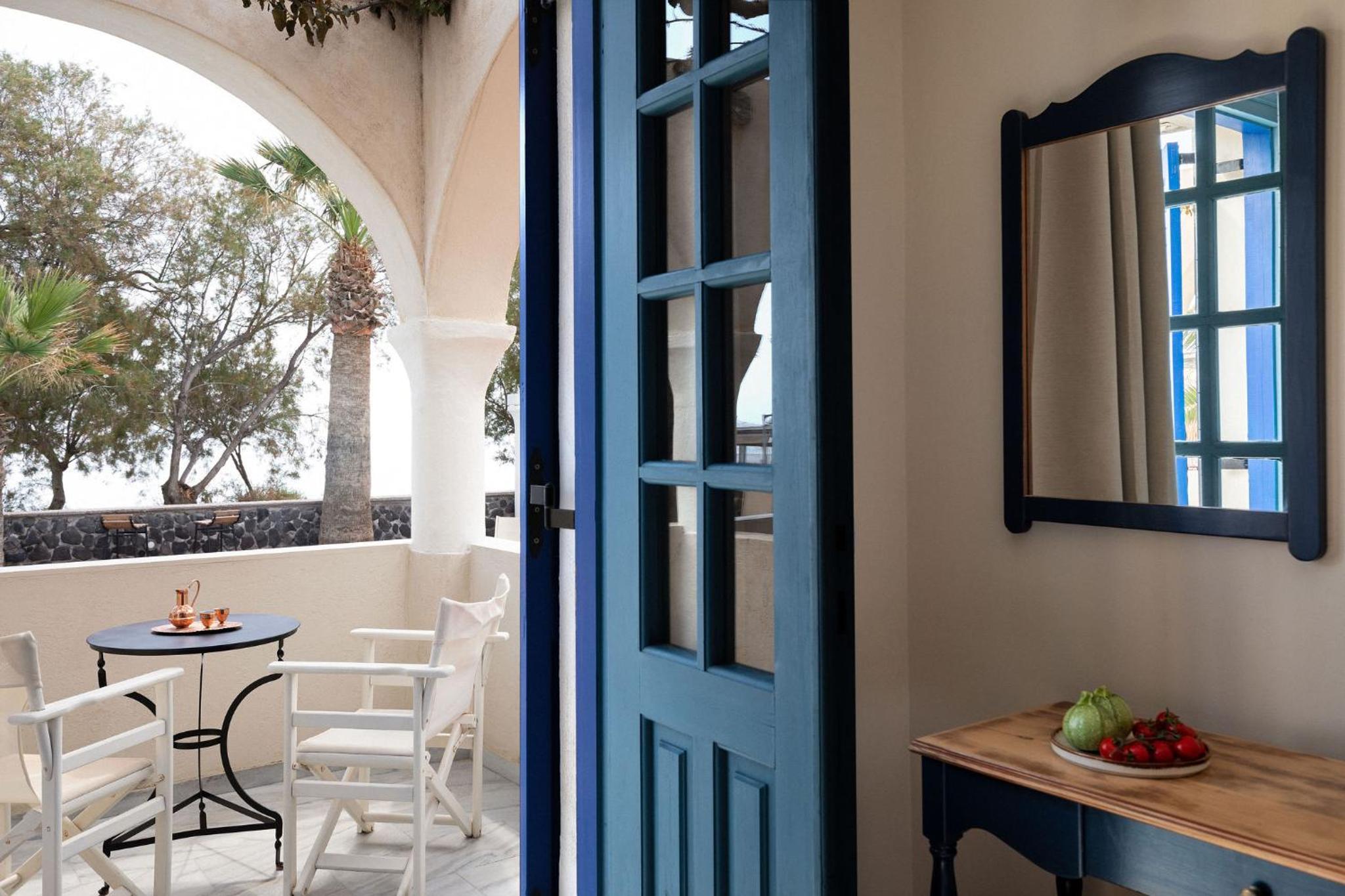 Double Room with Sea View - Photo 14