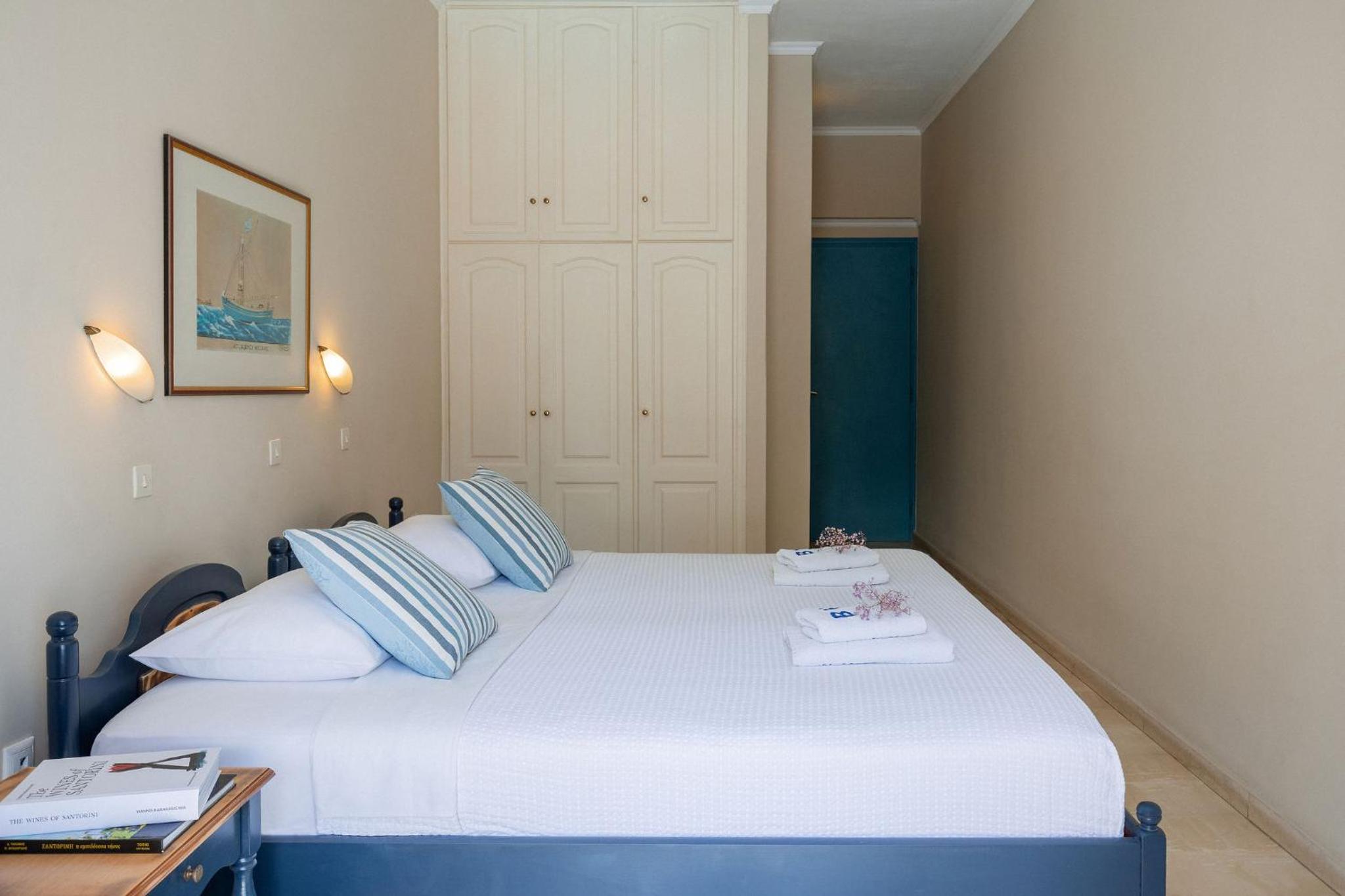 Double Room with Sea View - Photo 6
