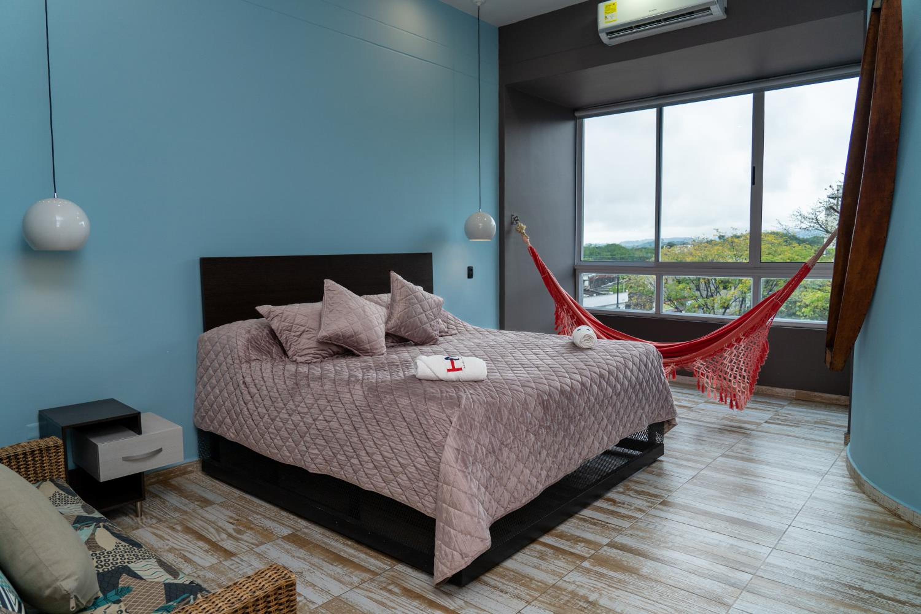 Suite with Hot Tub
