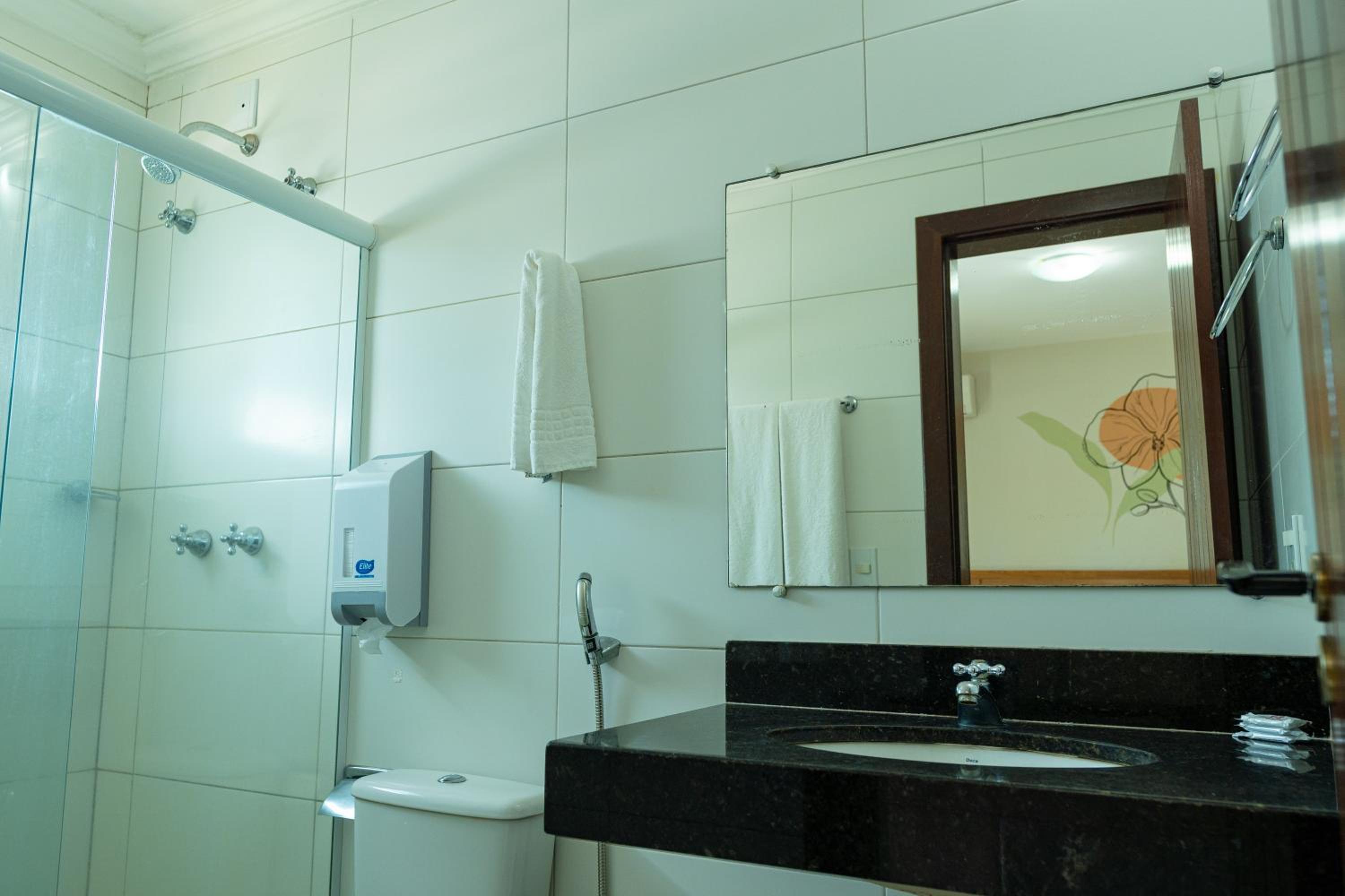 Family Suite - Photo 5