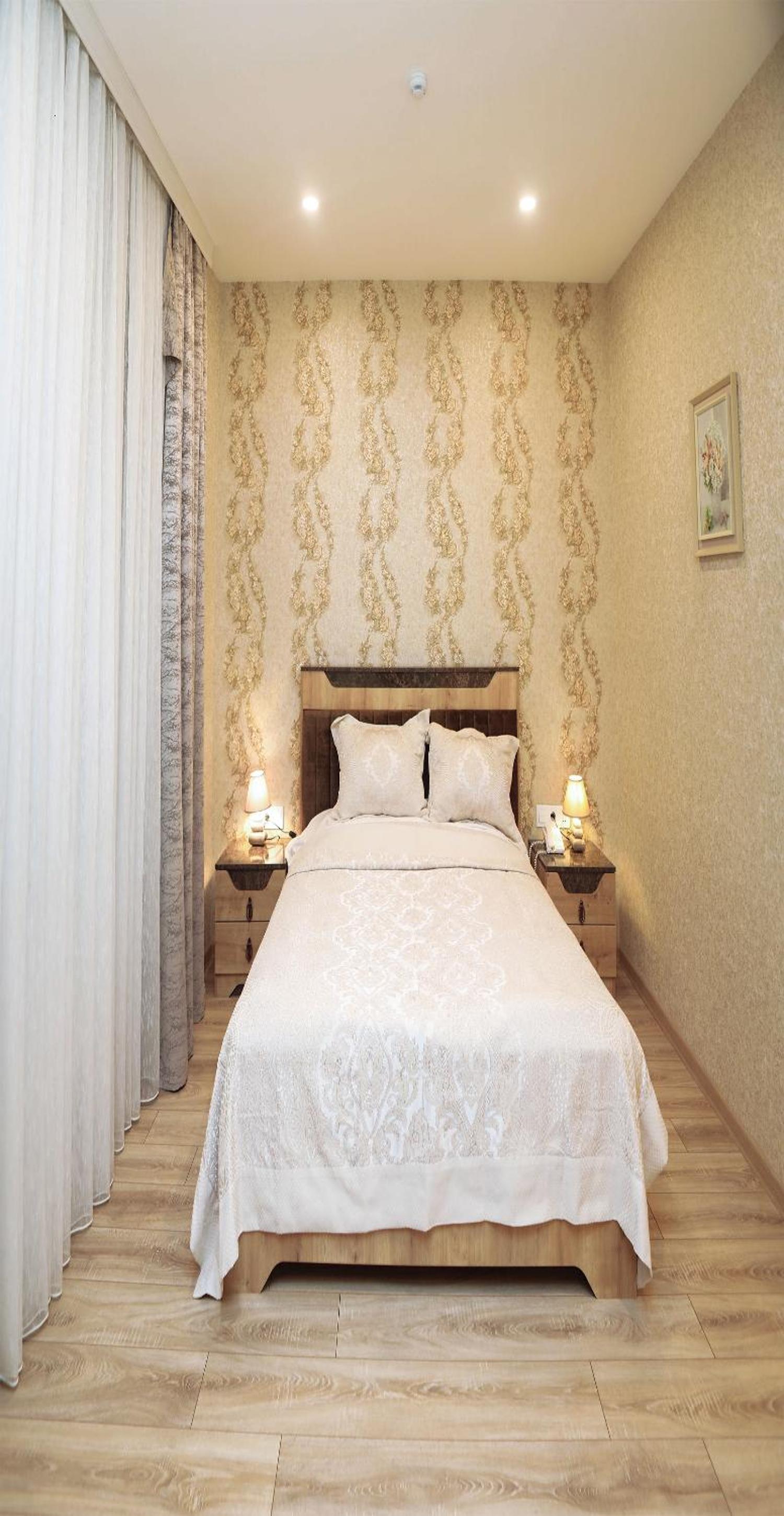 Deluxe Double Room with Shower photo 3
