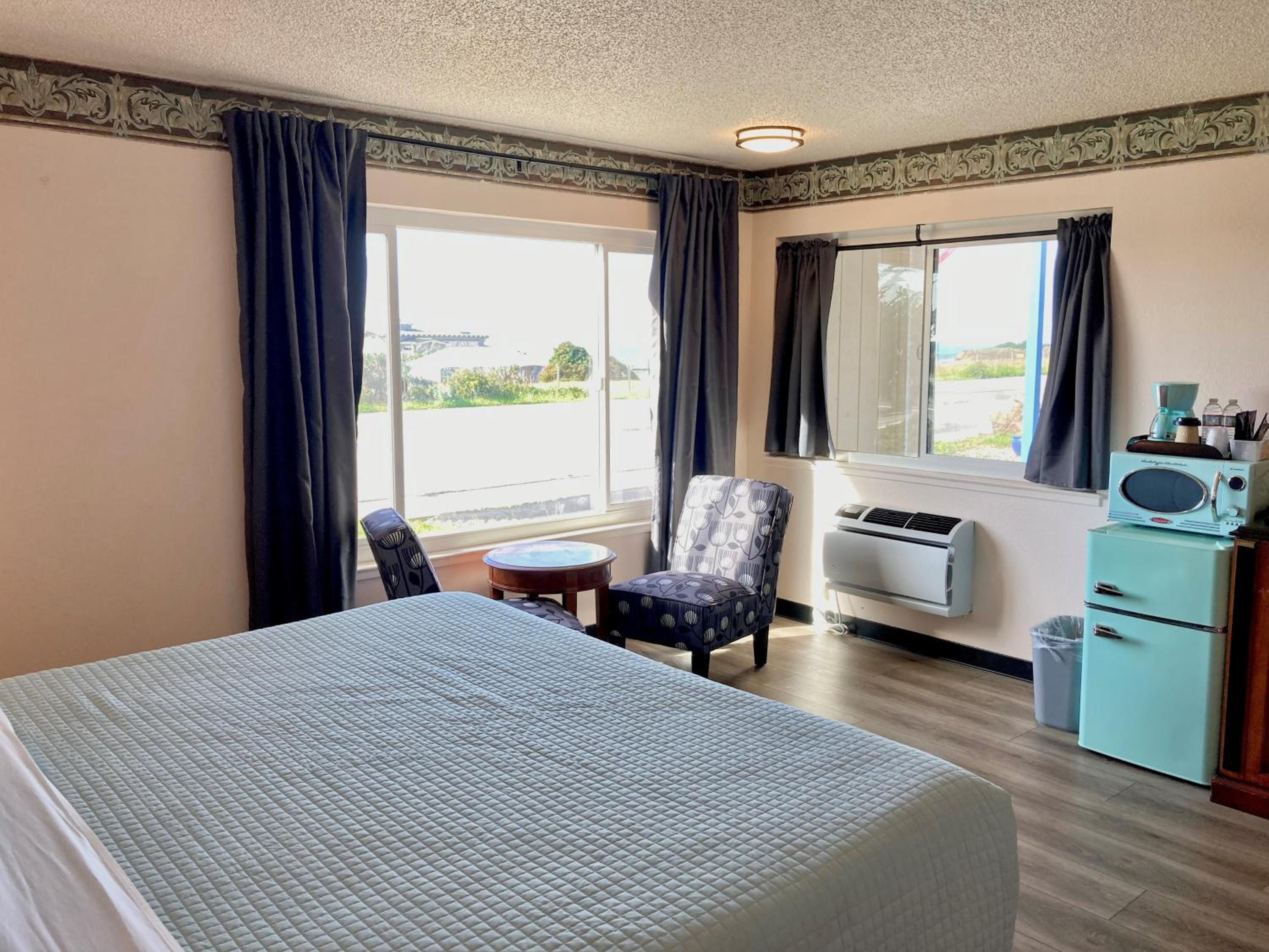 King Room with Sea View - Photo 5