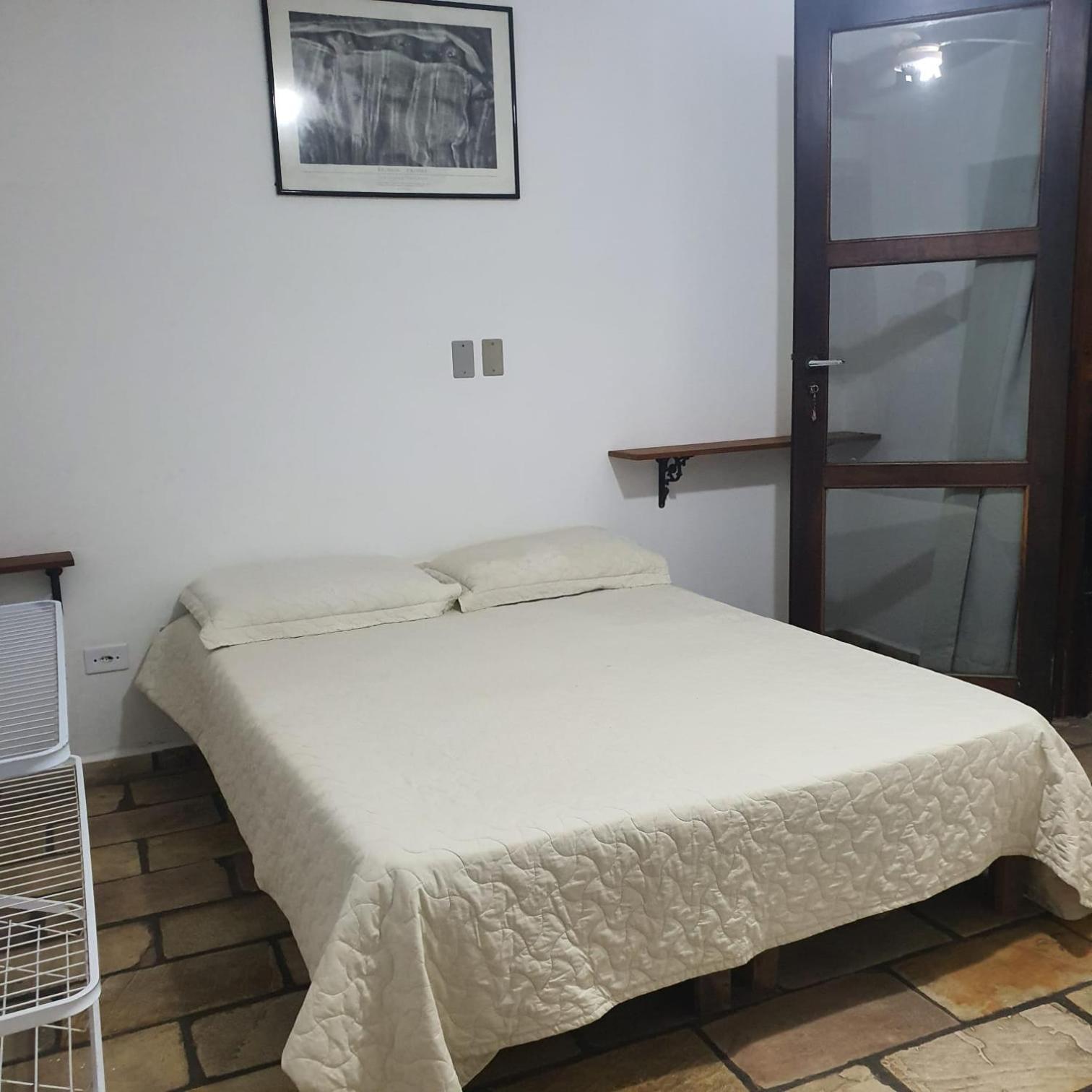 Basic Triple Room photo 2