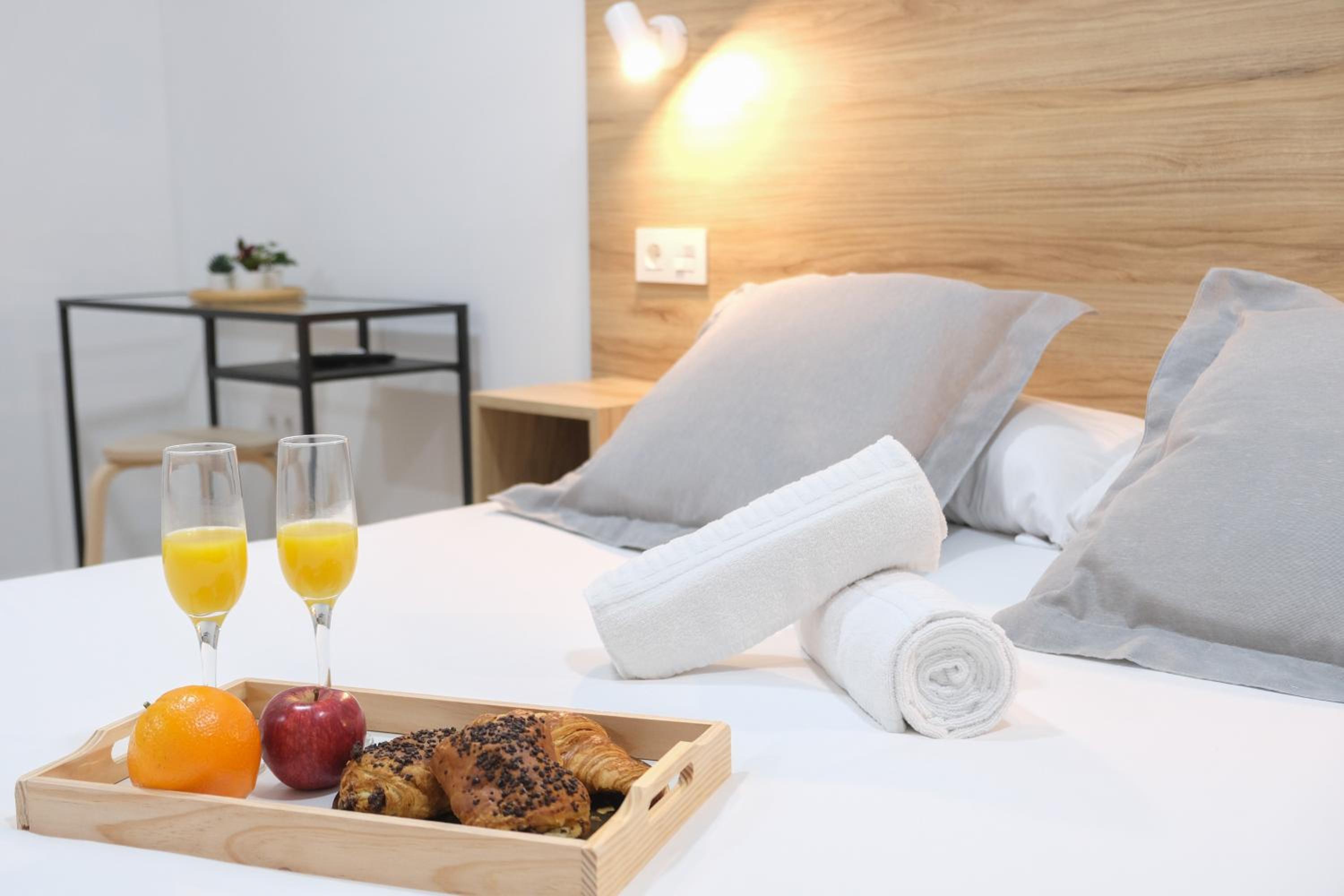 Habitación Doble Estándar con Baño Compartido