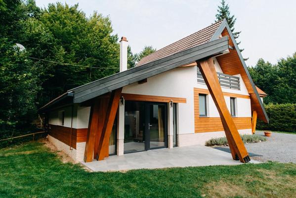 Four-Bedroom House photo 3