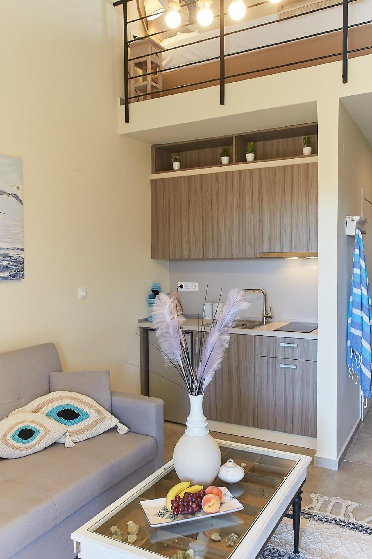 Junior Suite with Terrace - Photo 8