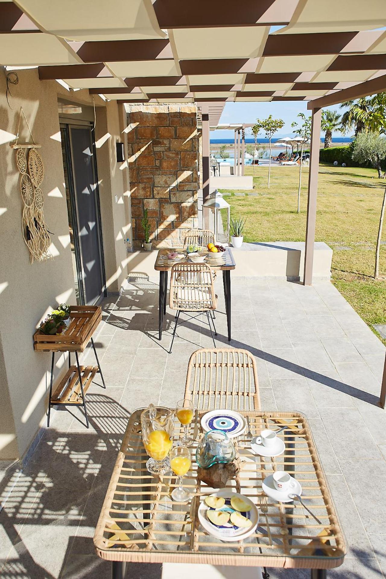 Junior Suite with Terrace - Photo 7