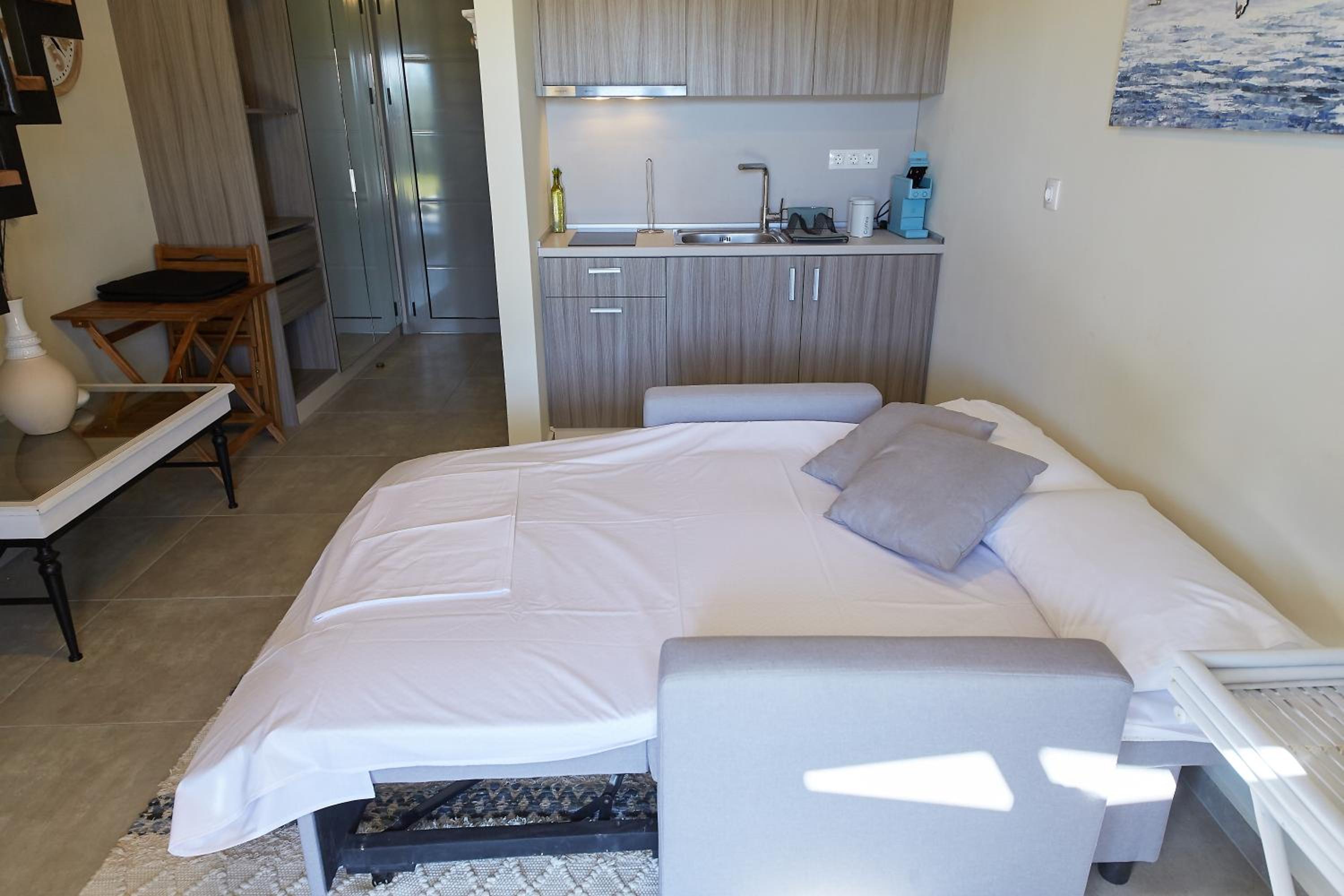 Junior Suite with Terrace - Photo 34